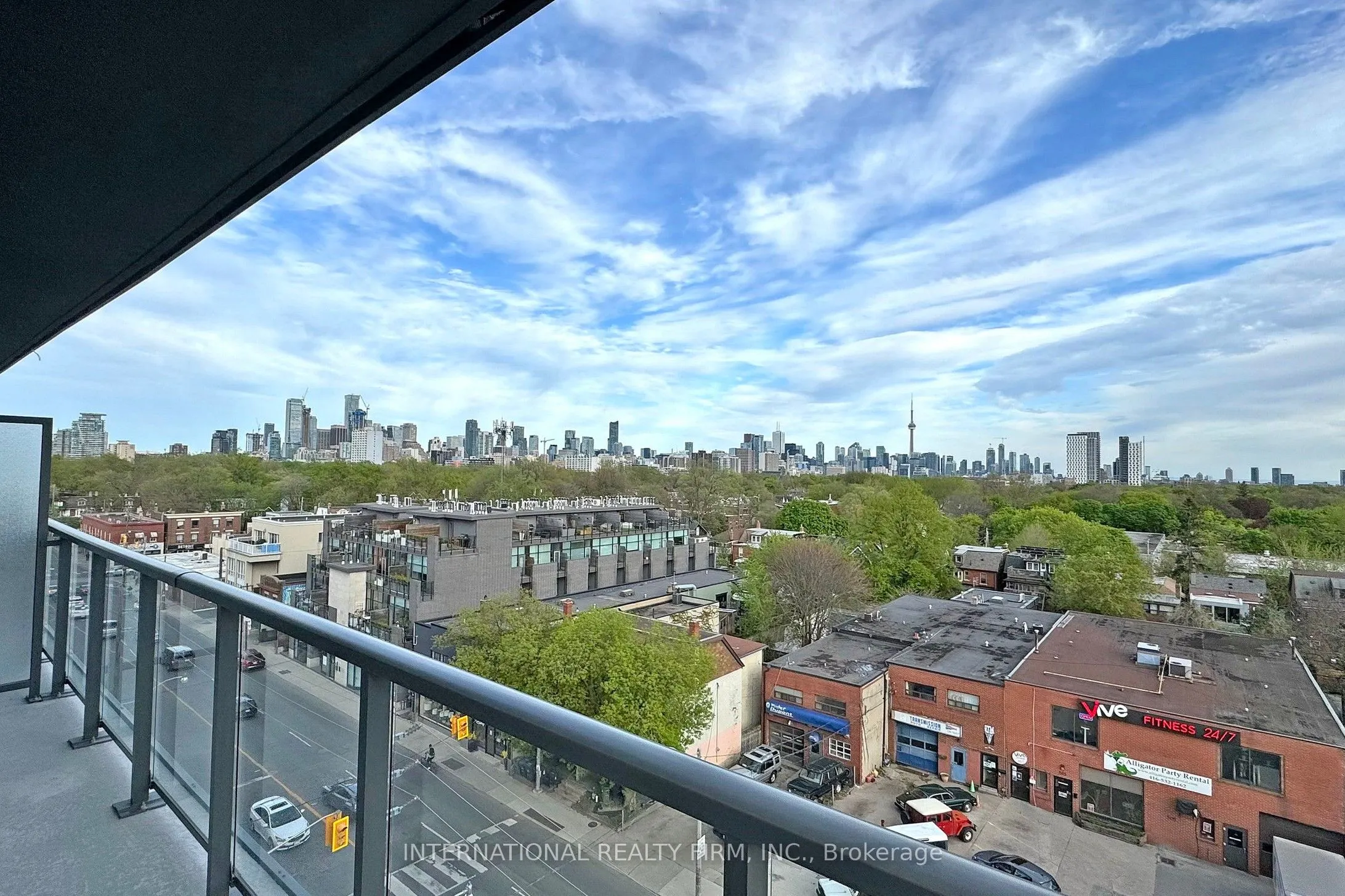 500 Dupont Street, #604