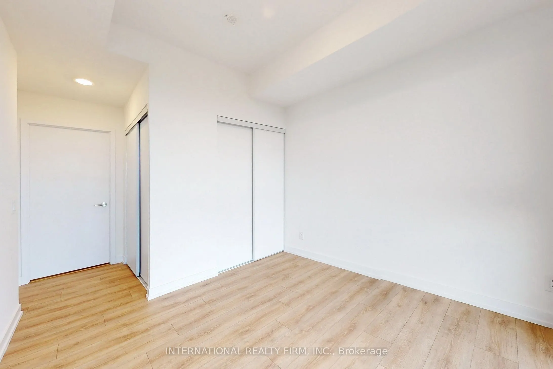 500 Dupont Street, #604