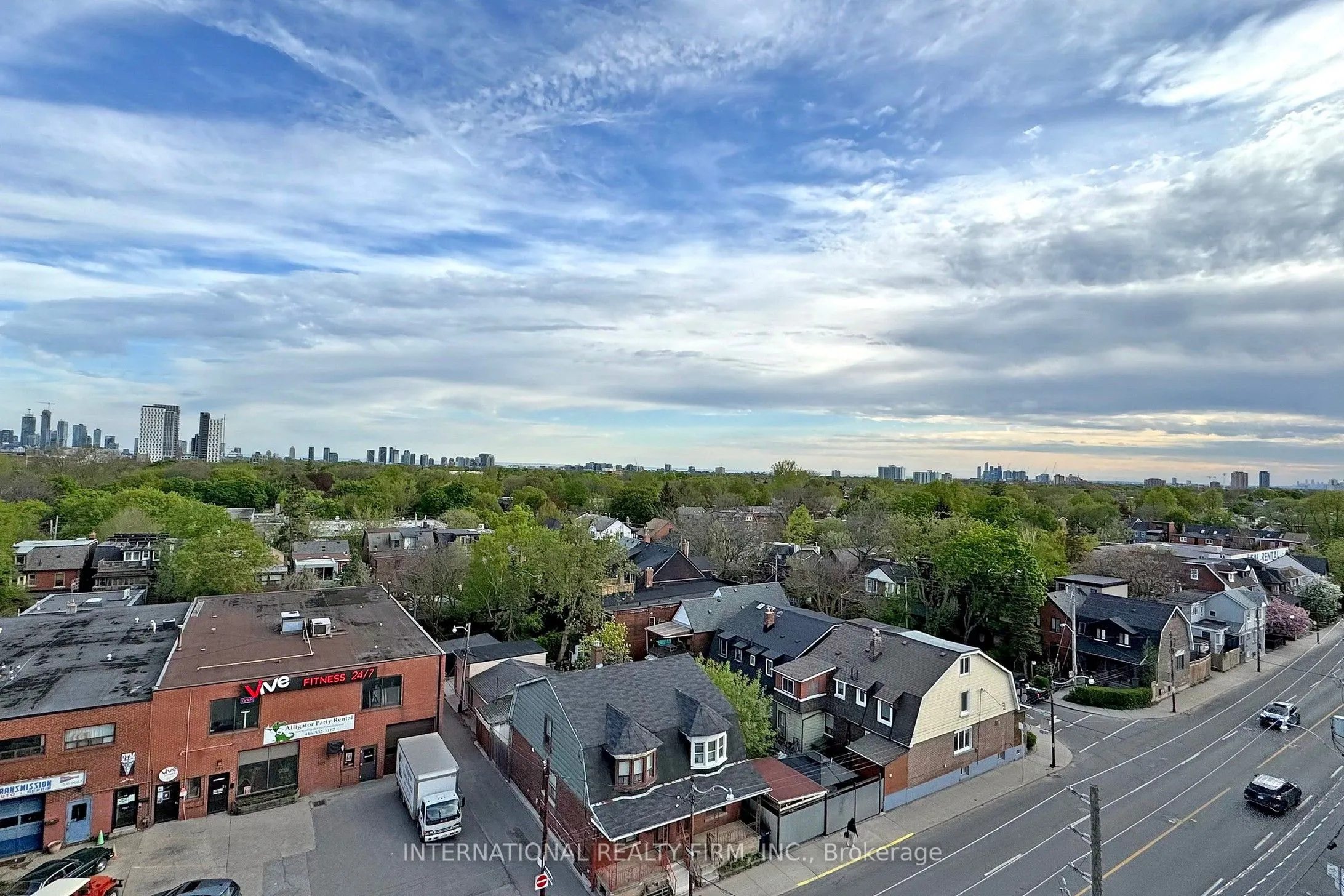 500 Dupont Street, #604