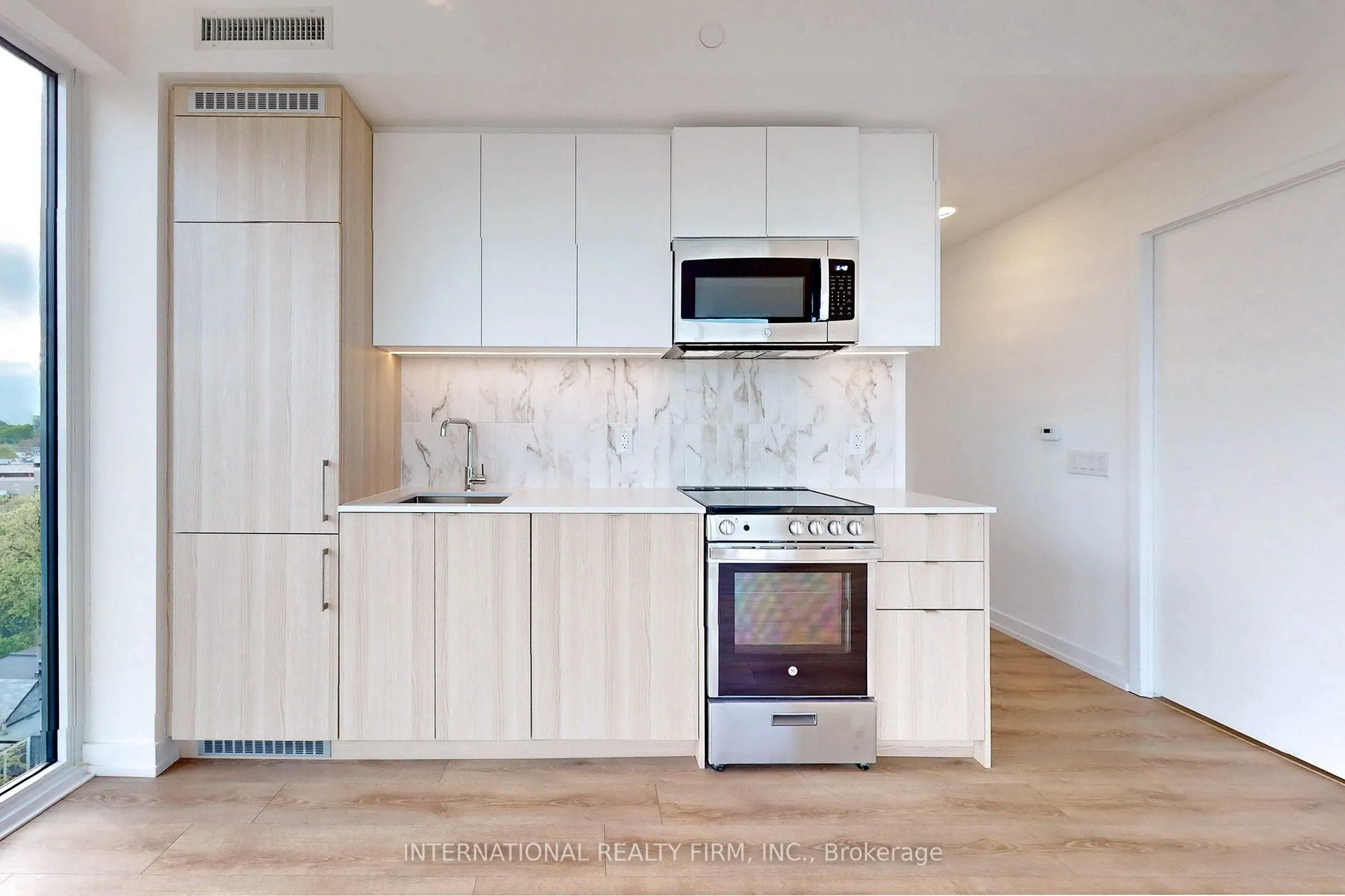 500 Dupont Street, #604