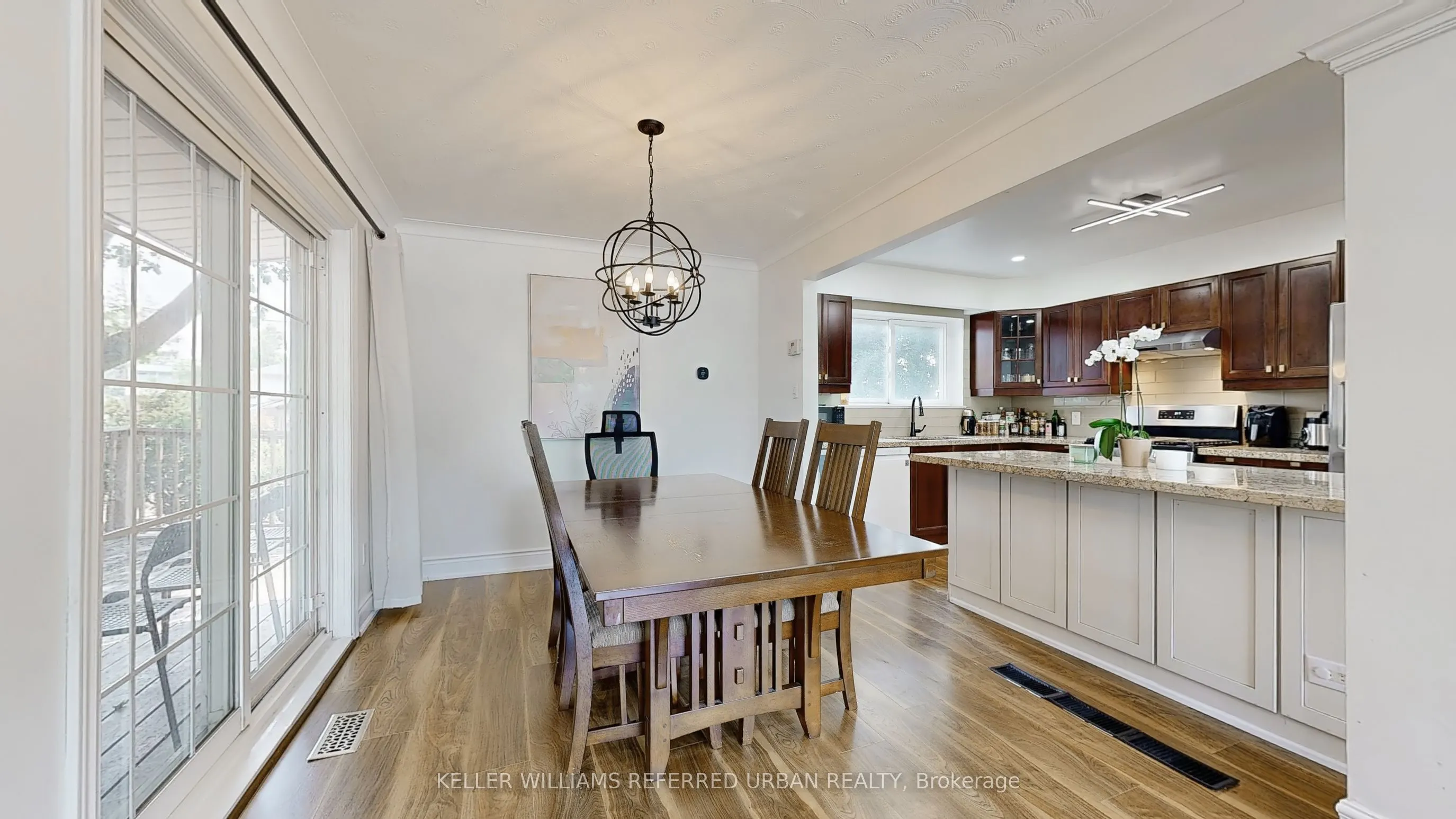 129 Wyndcliff Crescent