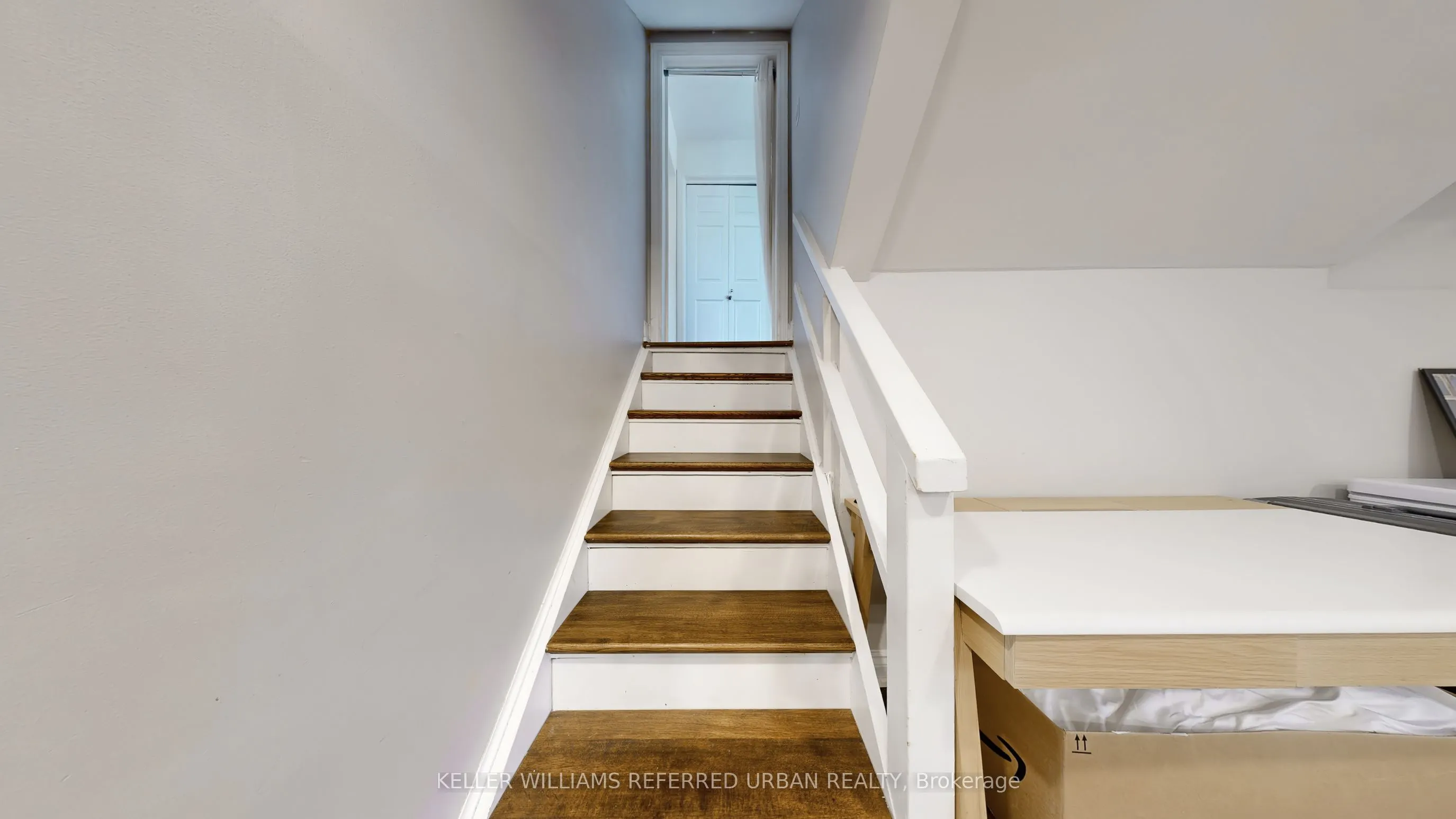 129 Wyndcliff Crescent