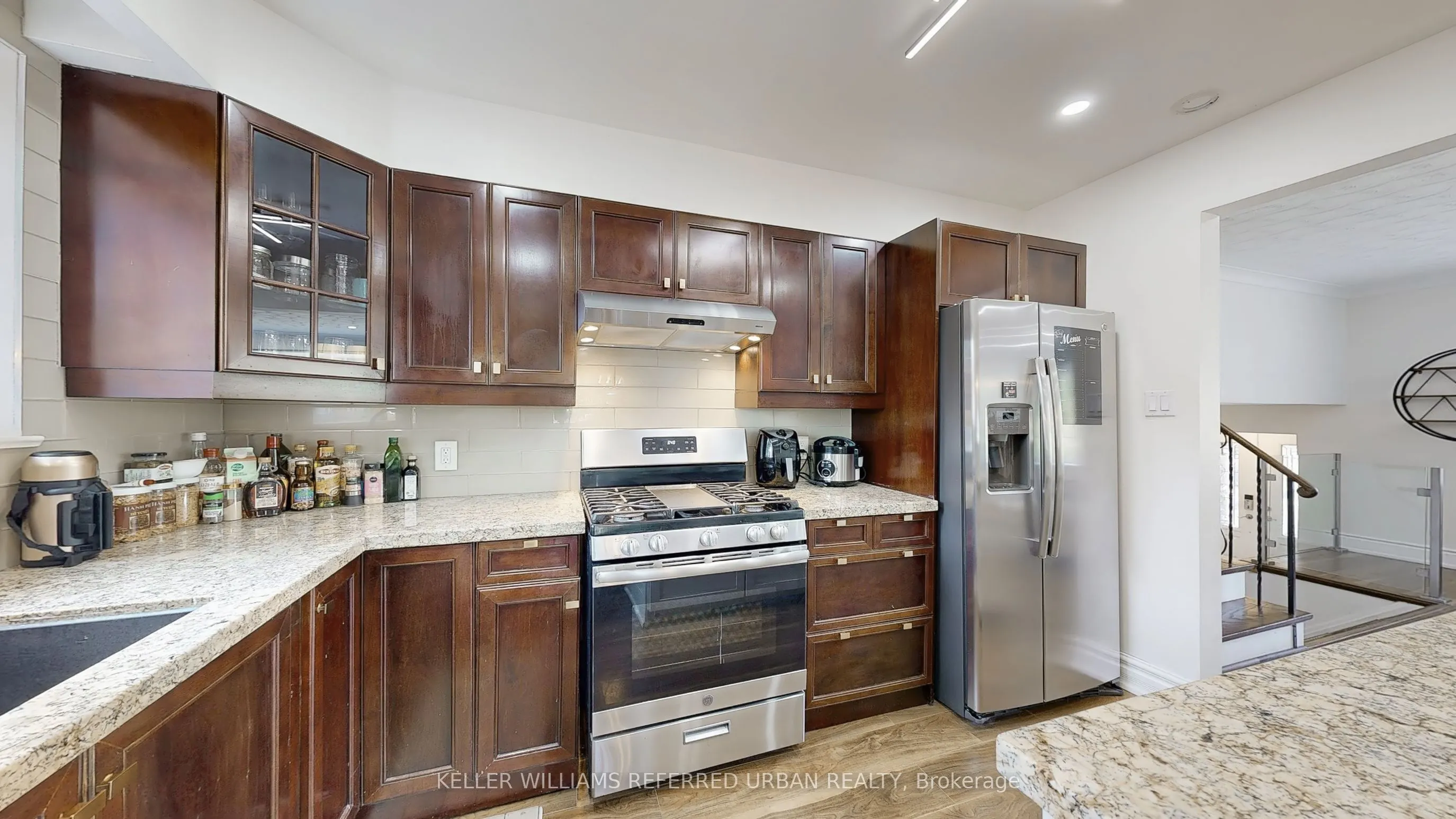 129 Wyndcliff Crescent