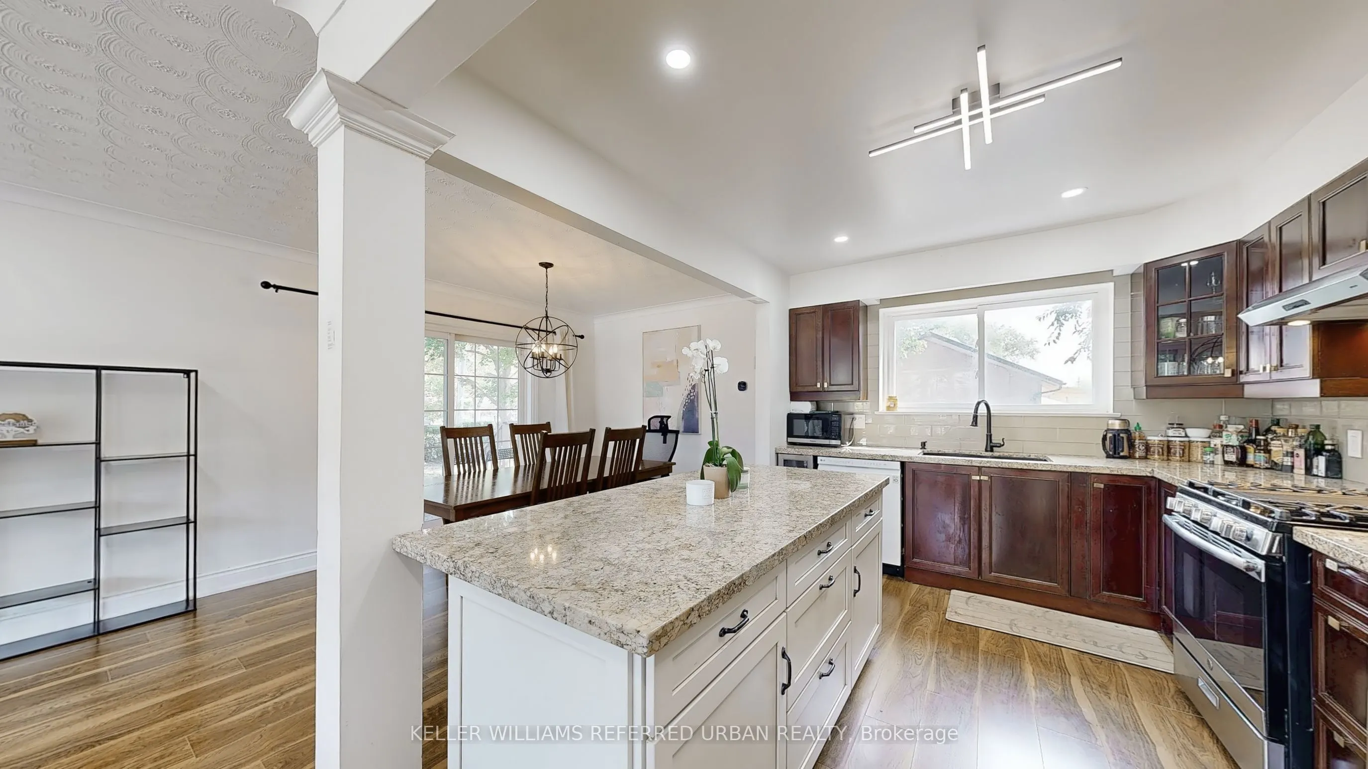 129 Wyndcliff Crescent