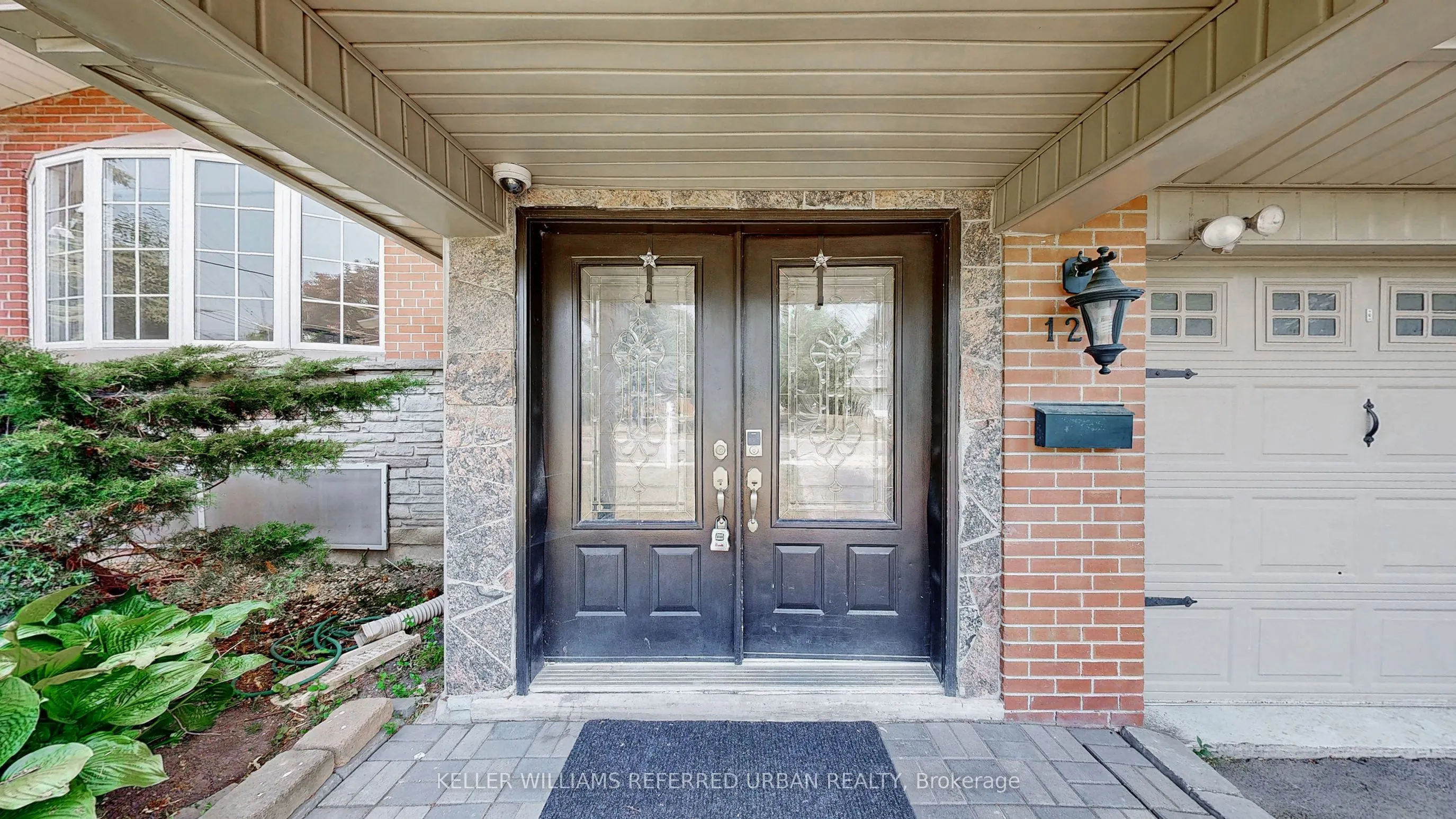 129 Wyndcliff Crescent
