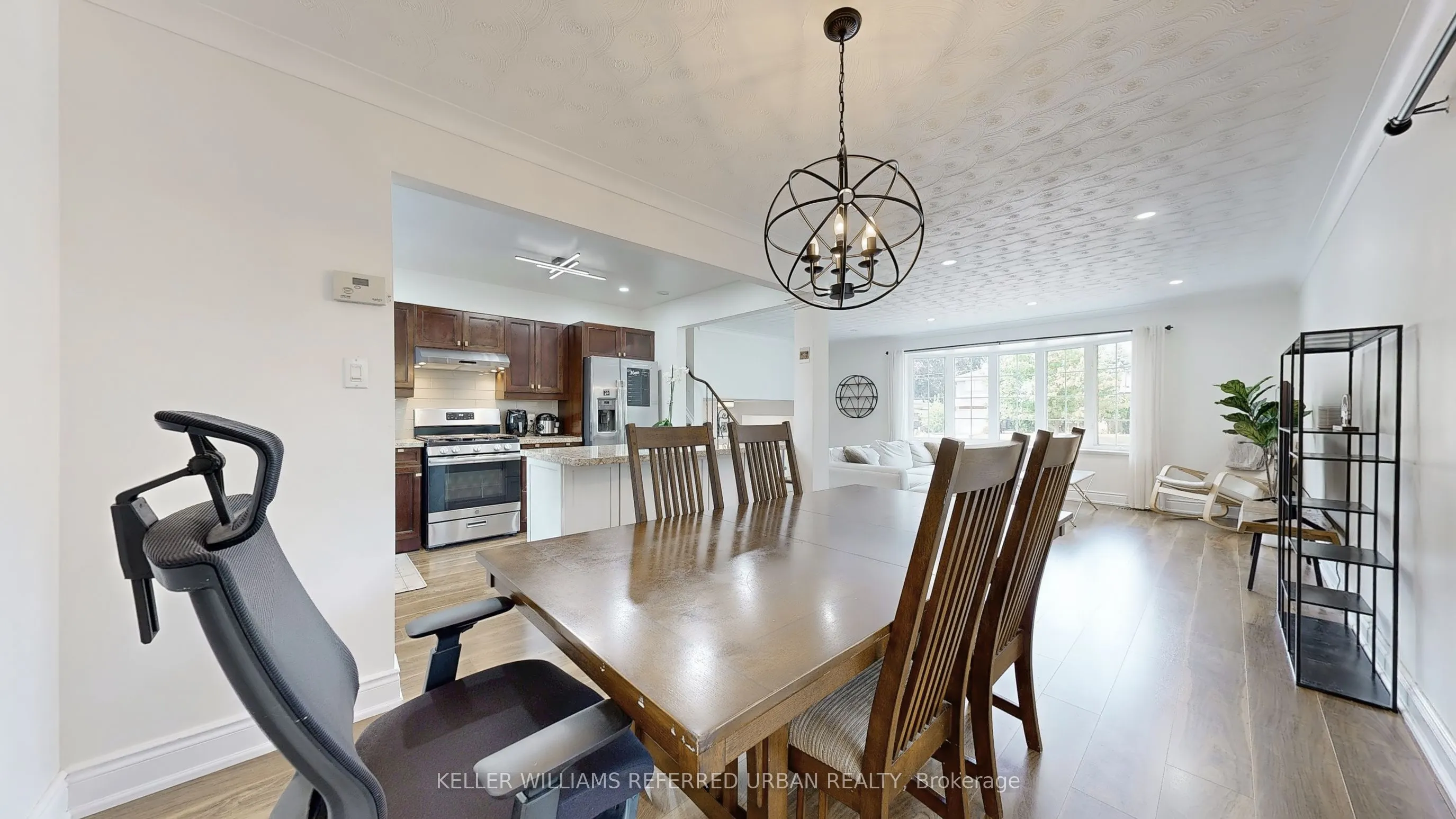 129 Wyndcliff Crescent