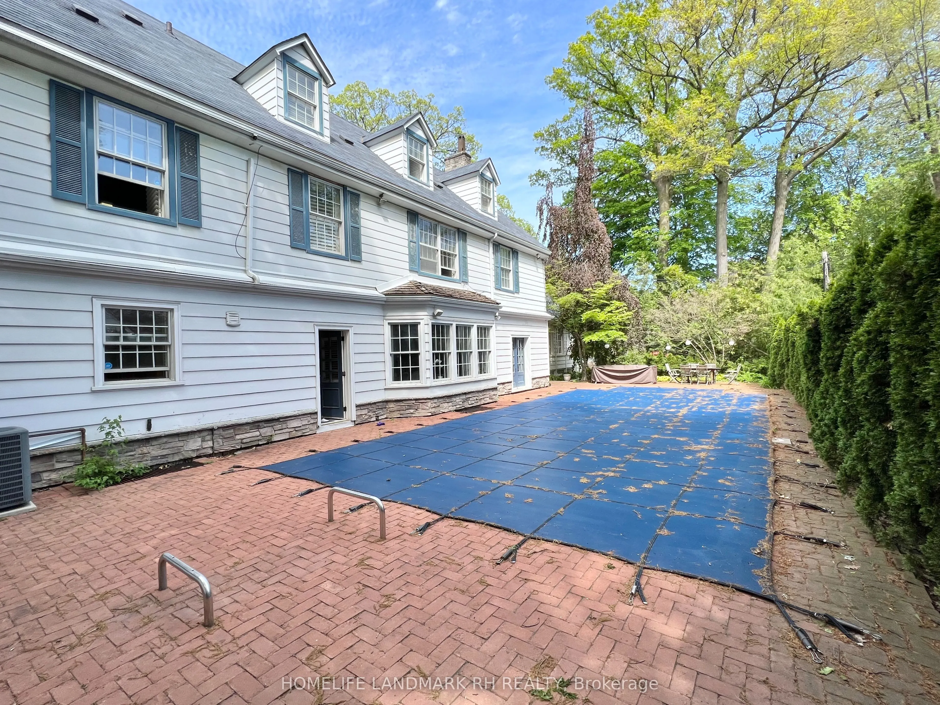 51 Bayview Wood