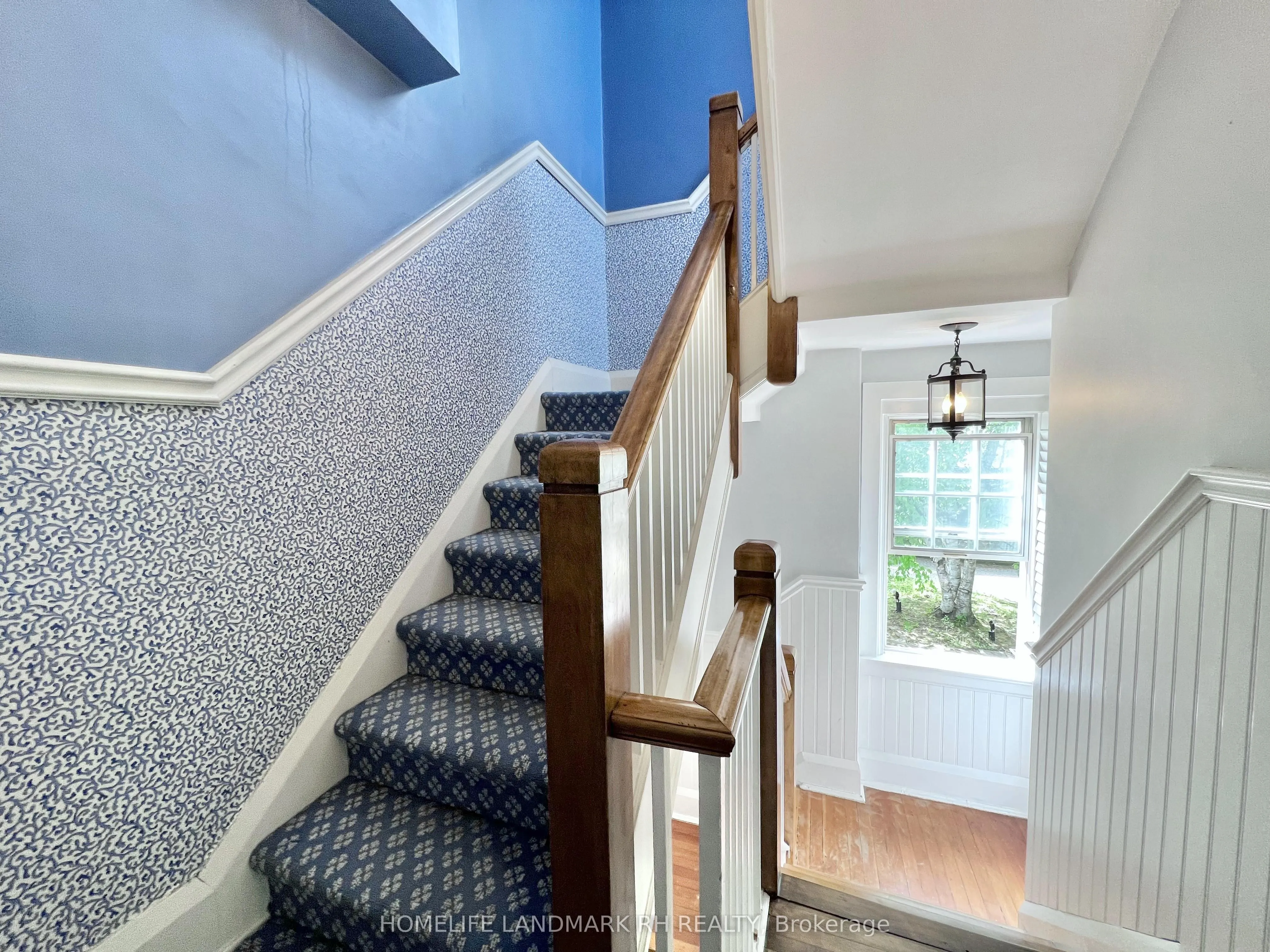 51 Bayview Wood