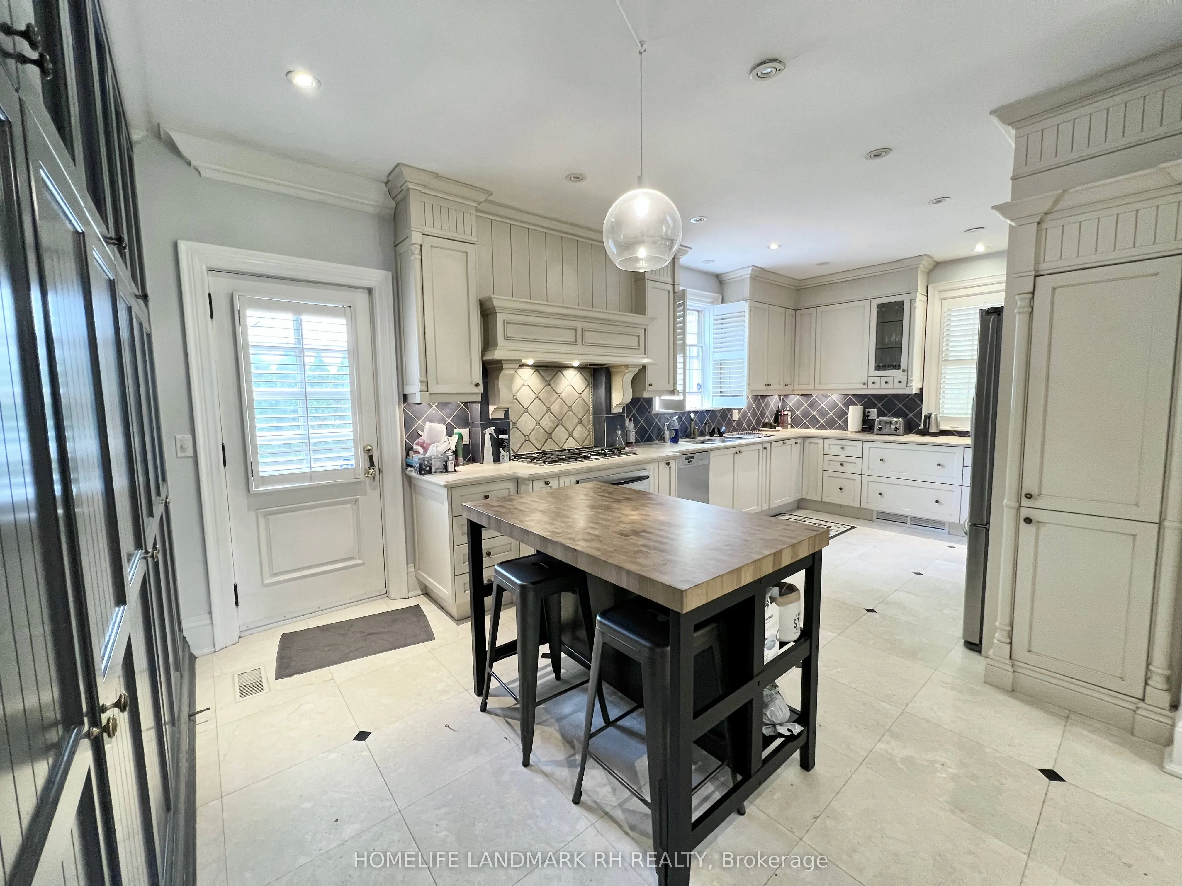 51 Bayview Wood