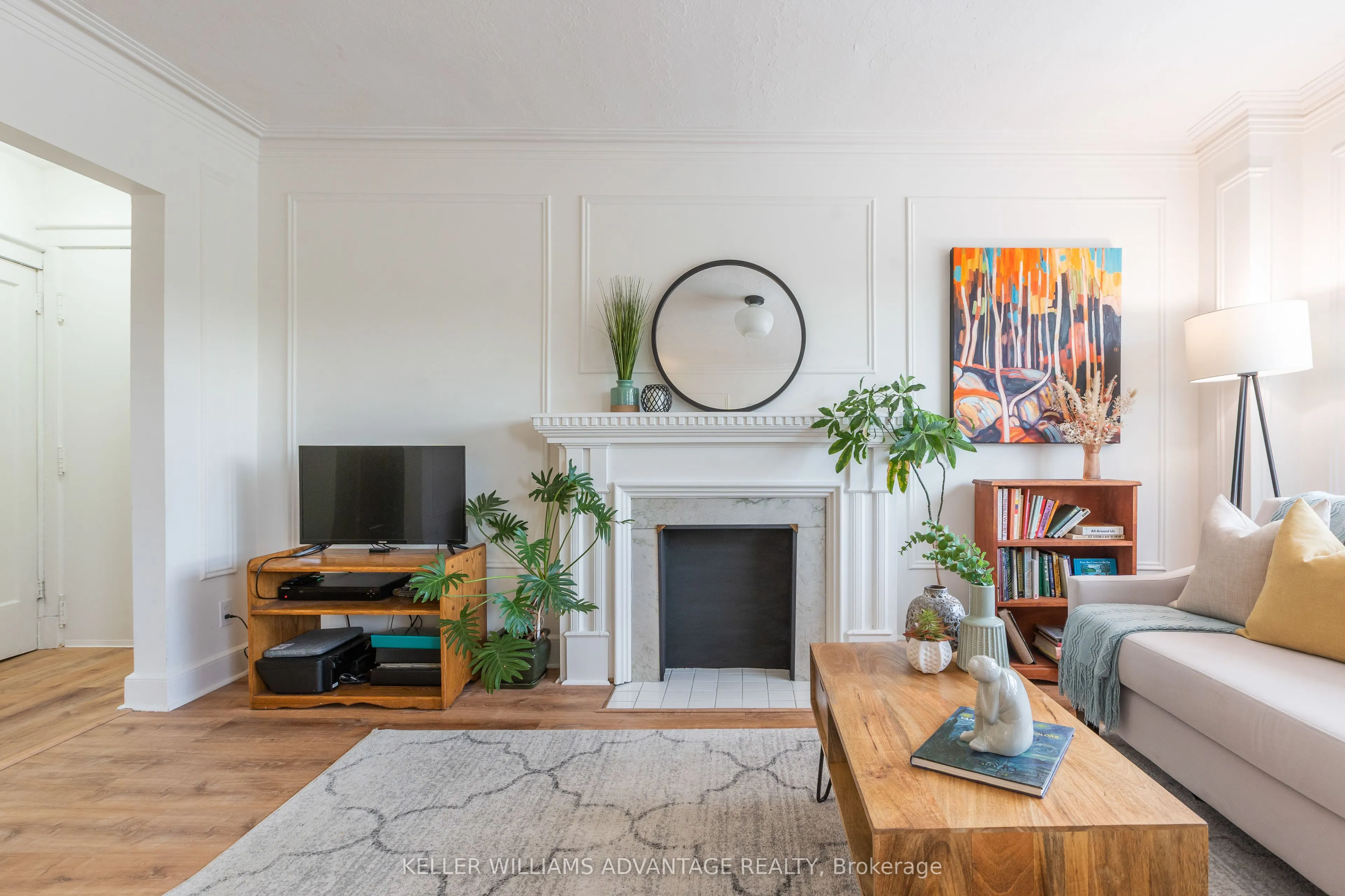 1646 Bathurst Street, #18
