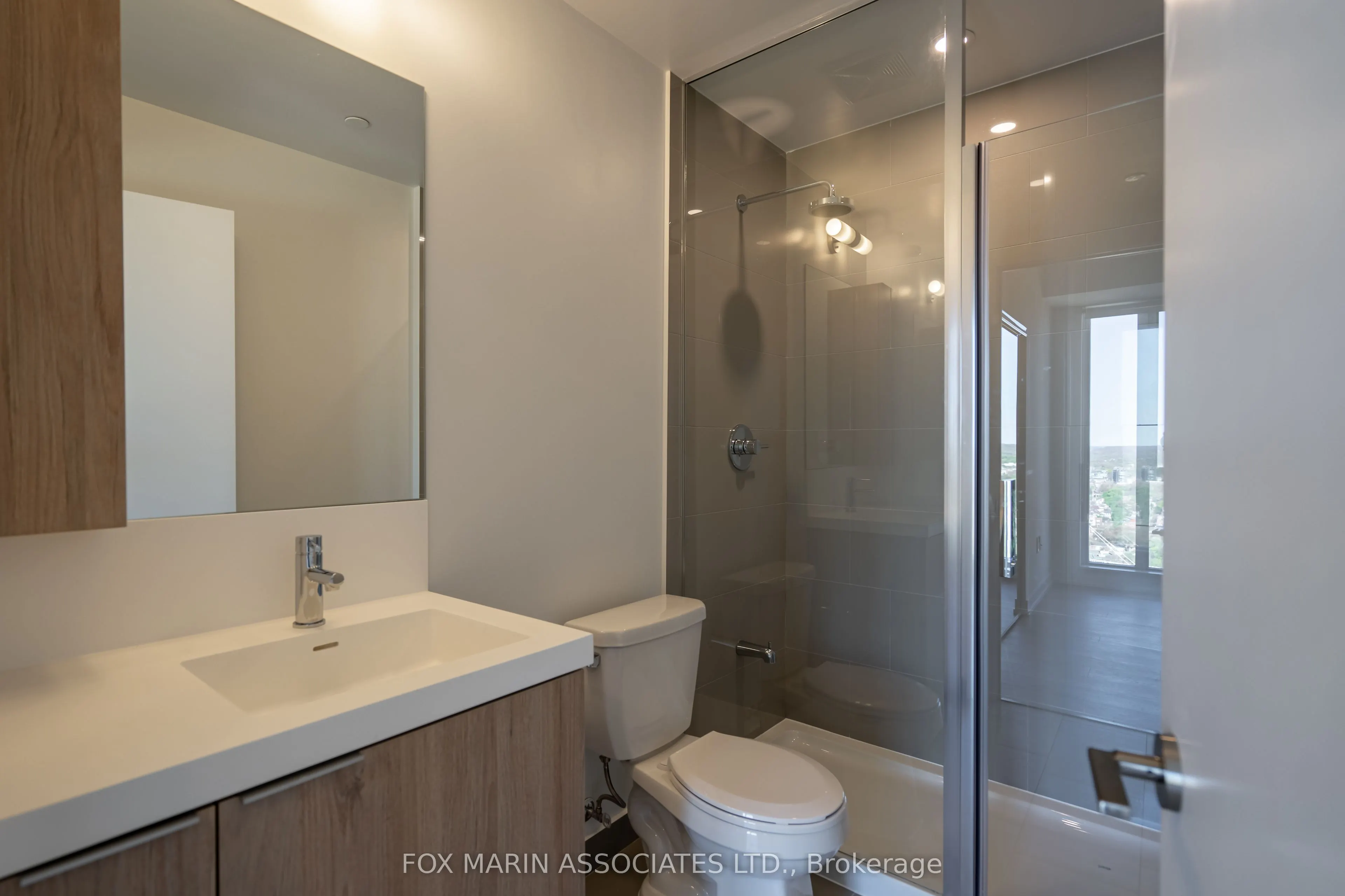 225 Sumach Street, #2611