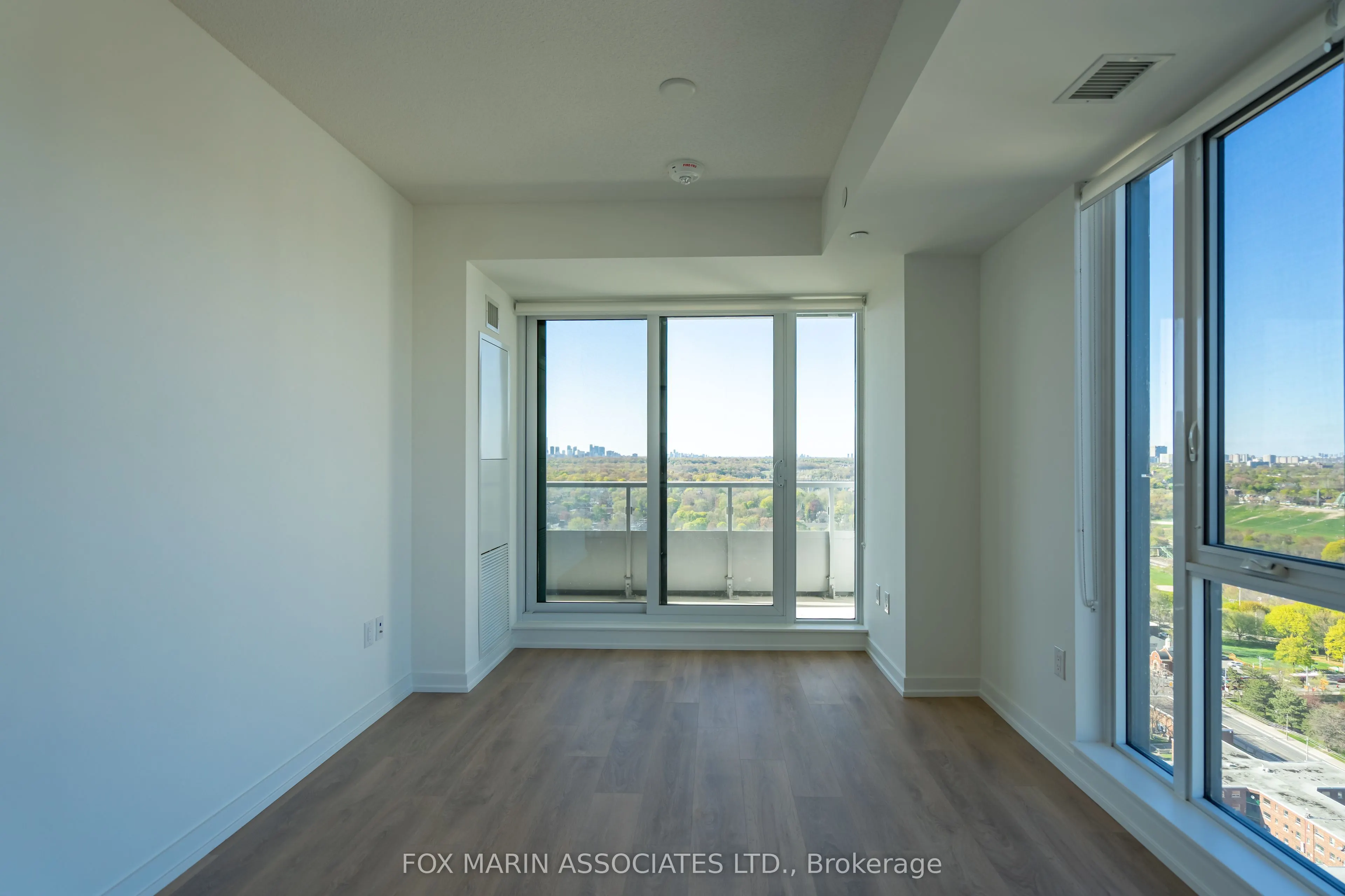 225 Sumach Street, #2611