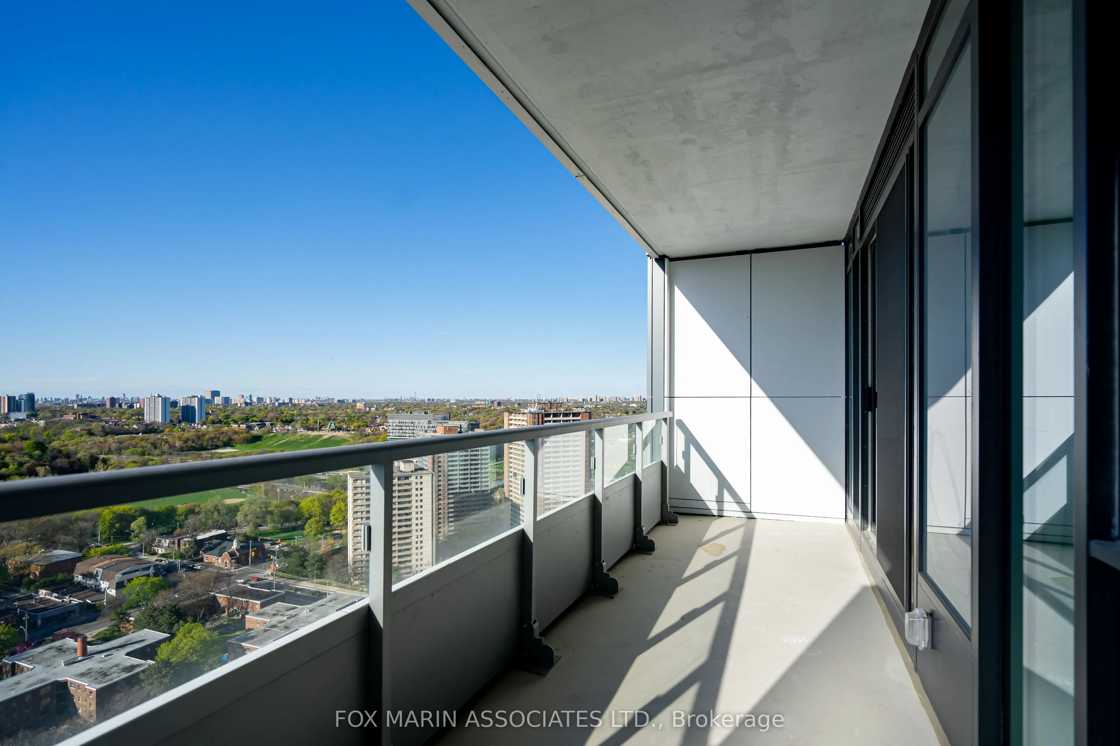 225 Sumach Street, #2611