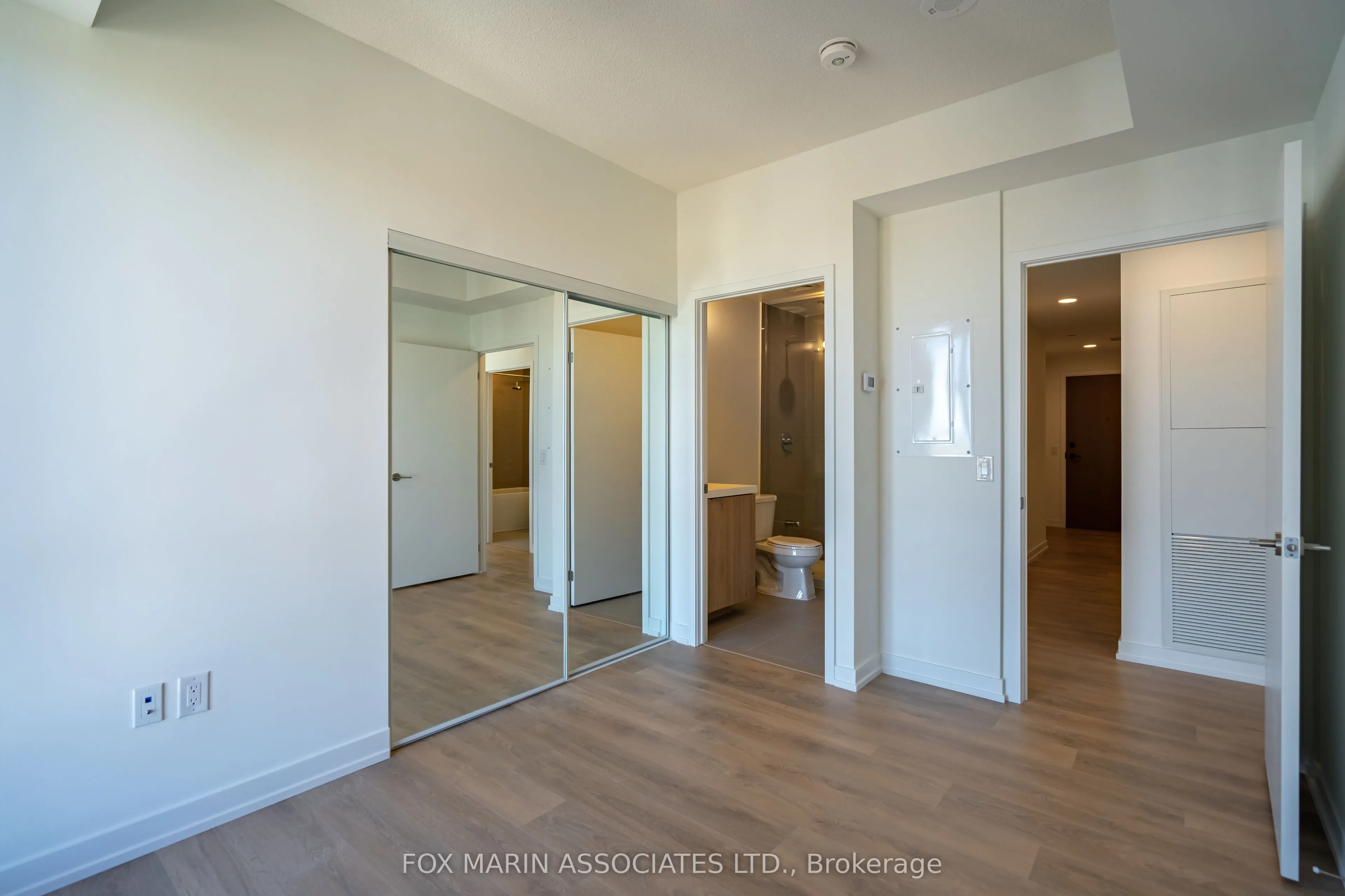 225 Sumach Street, #2611