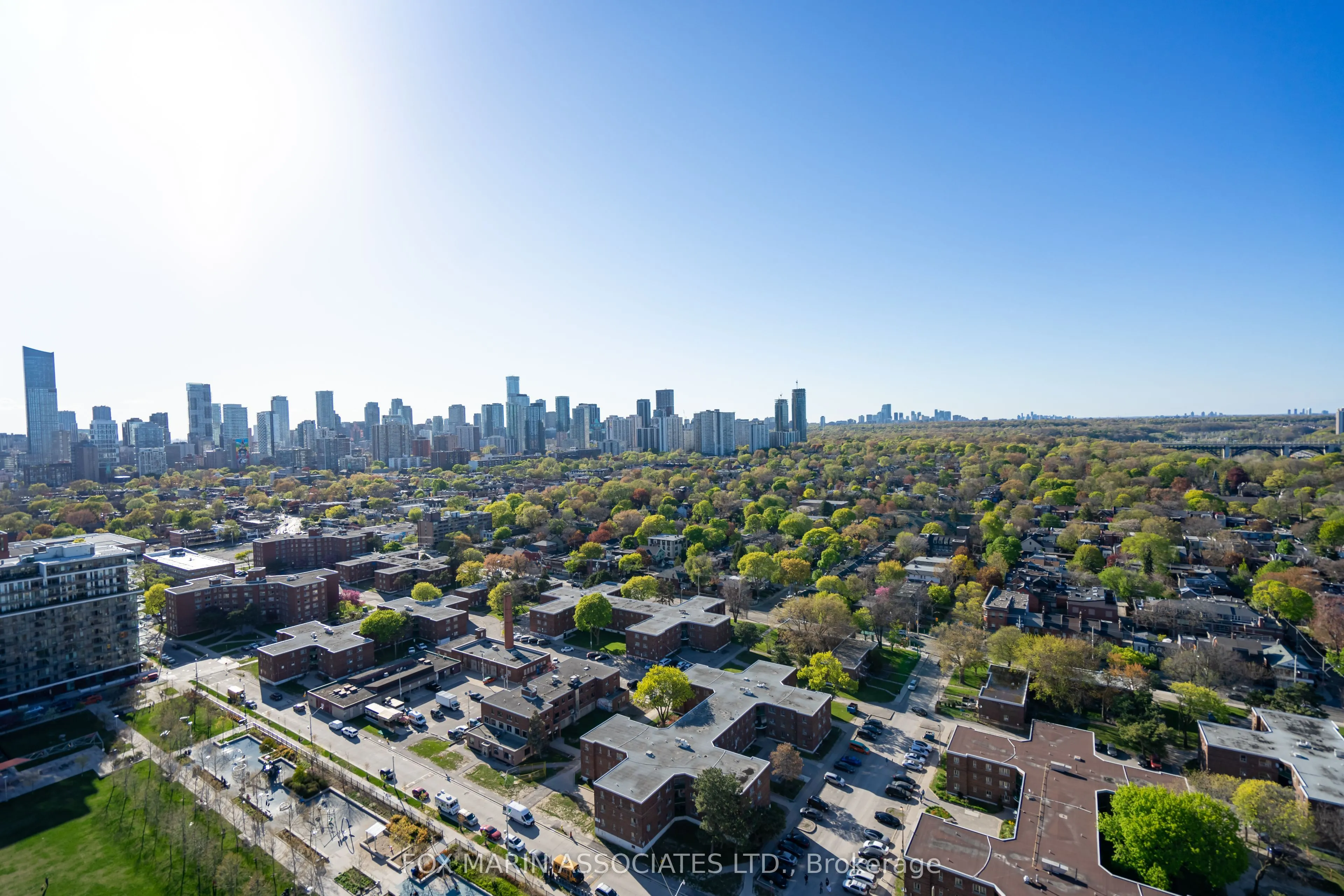 225 Sumach Street, #2611