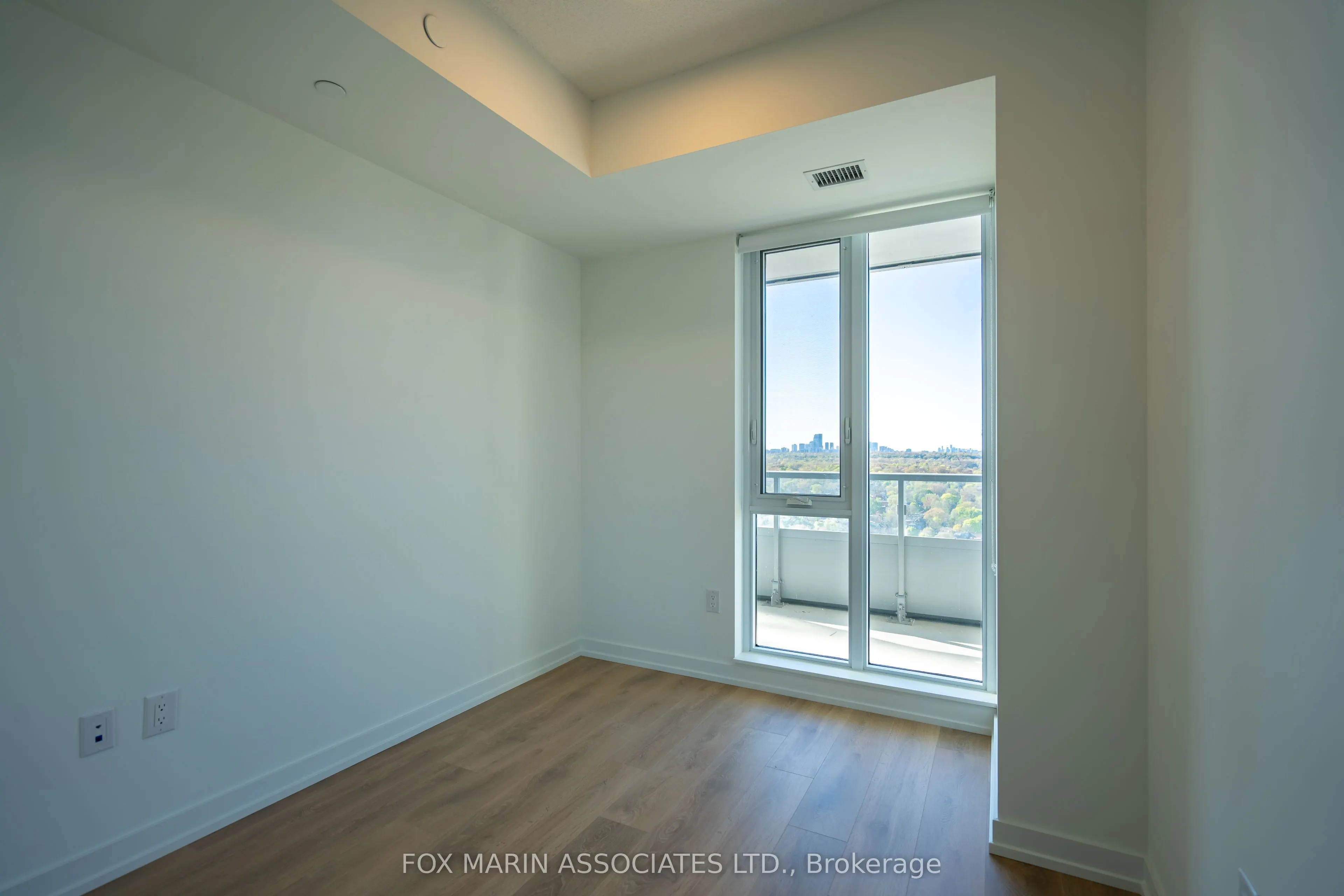 225 Sumach Street, #2611