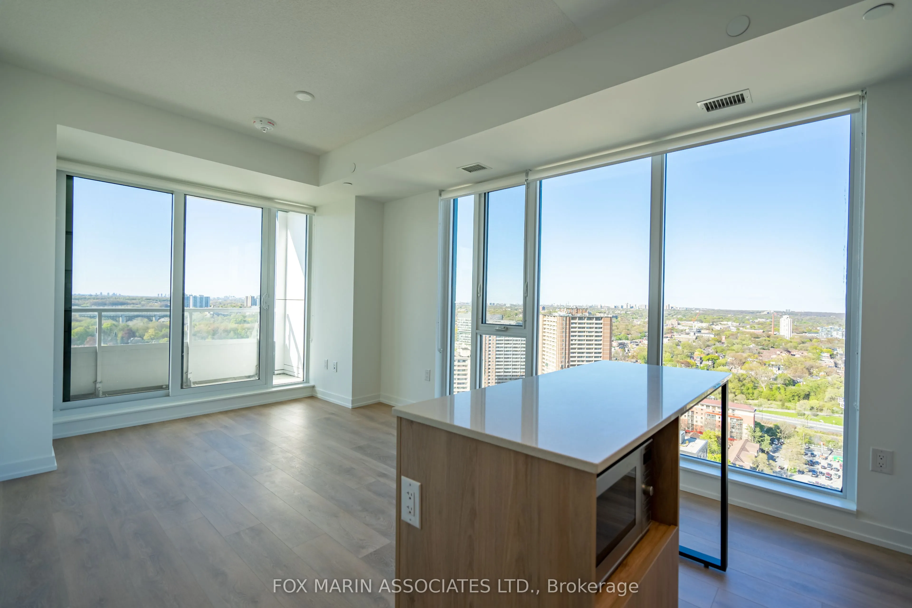 225 Sumach Street, #2611
