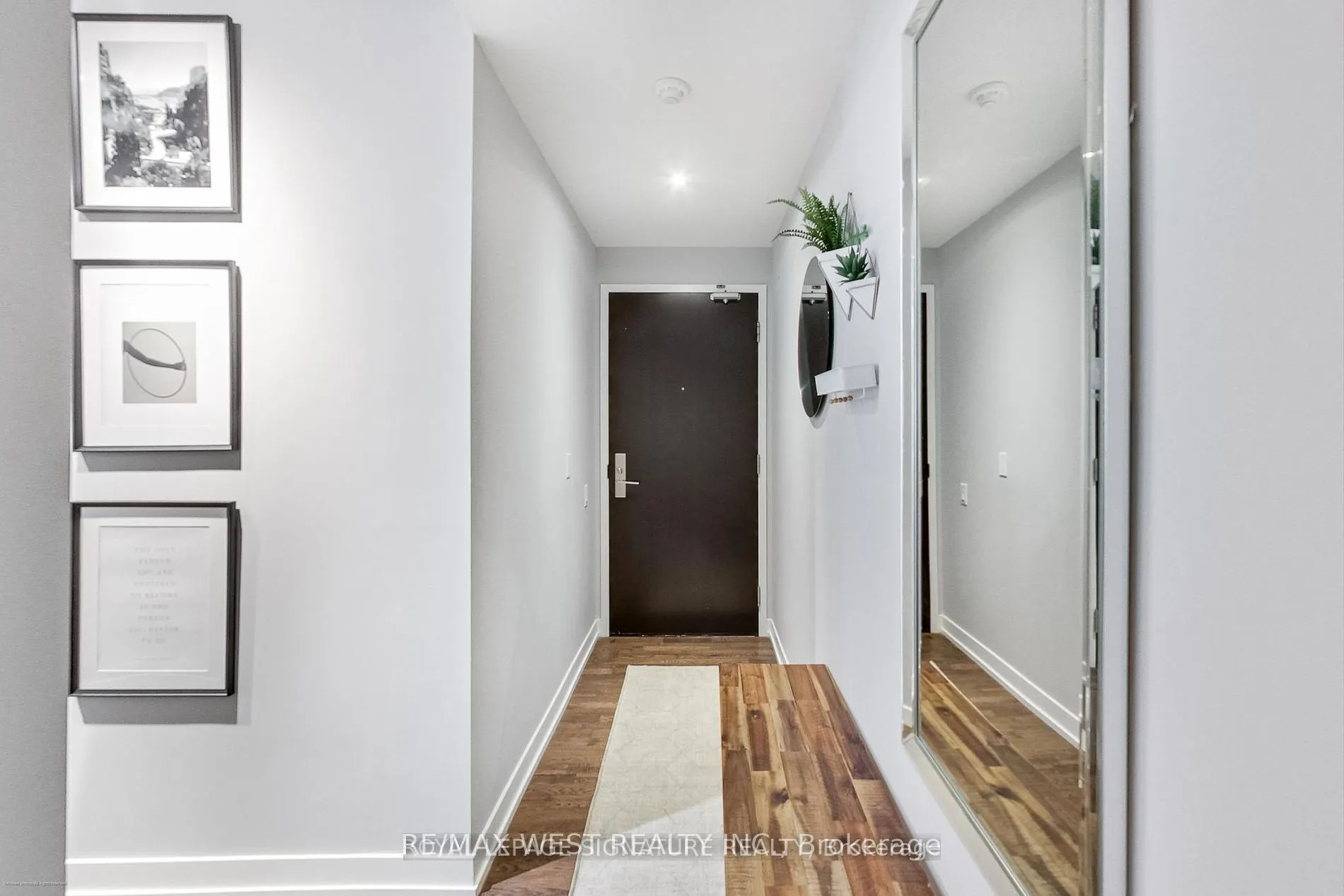 650 King Street W, #310