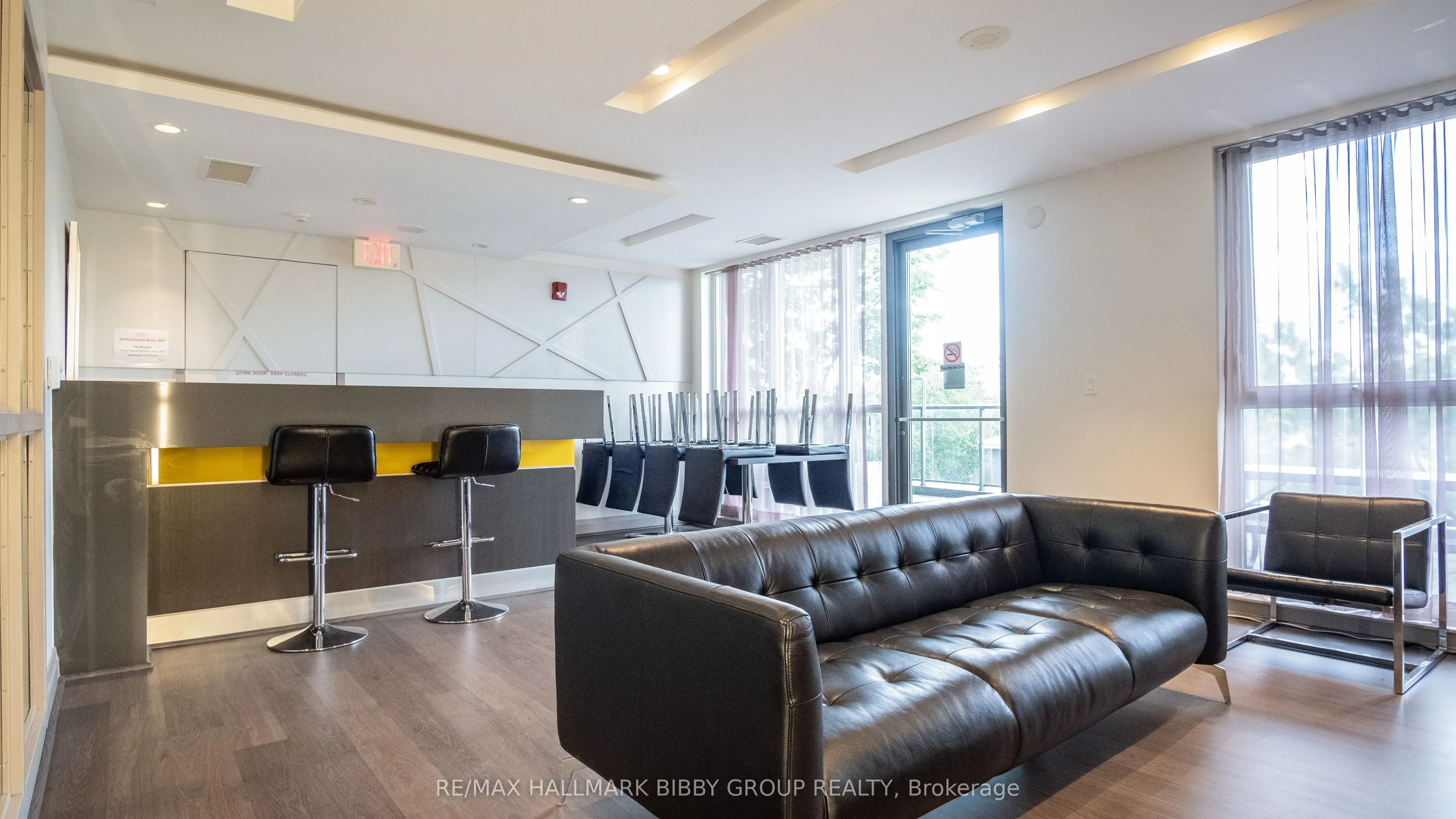 270 Rushton Road, #803