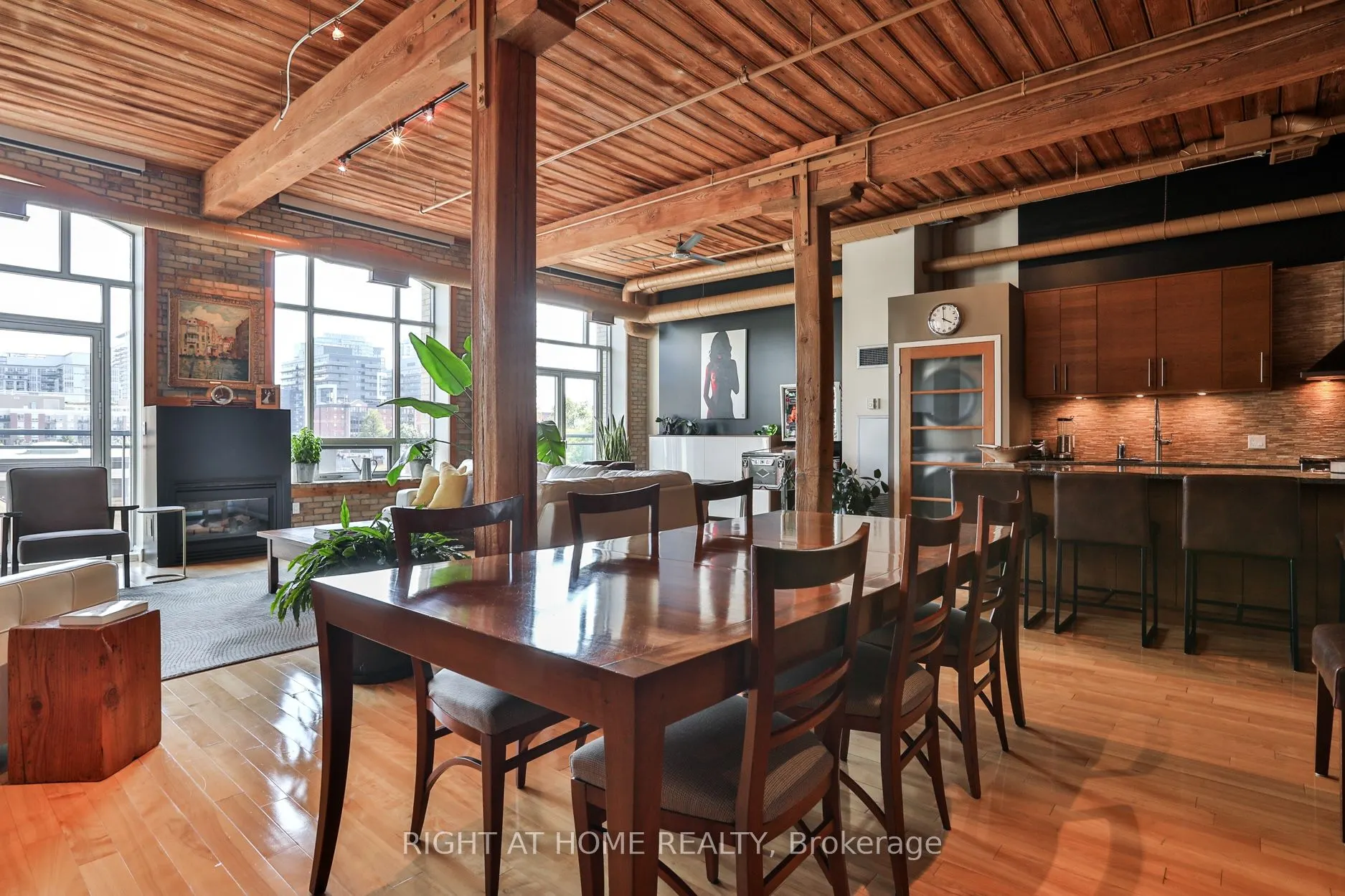 993 Queen Street W, #310