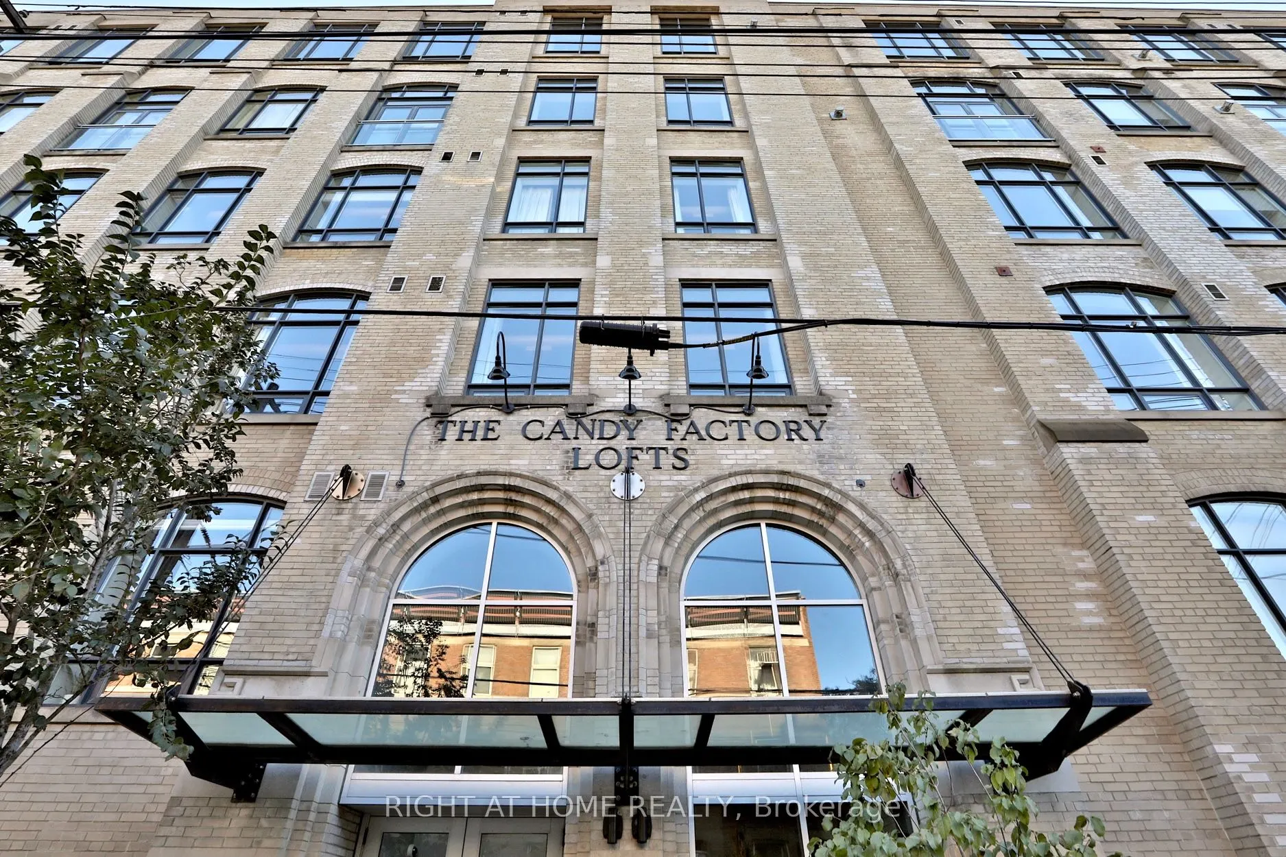 993 Queen Street W, #310