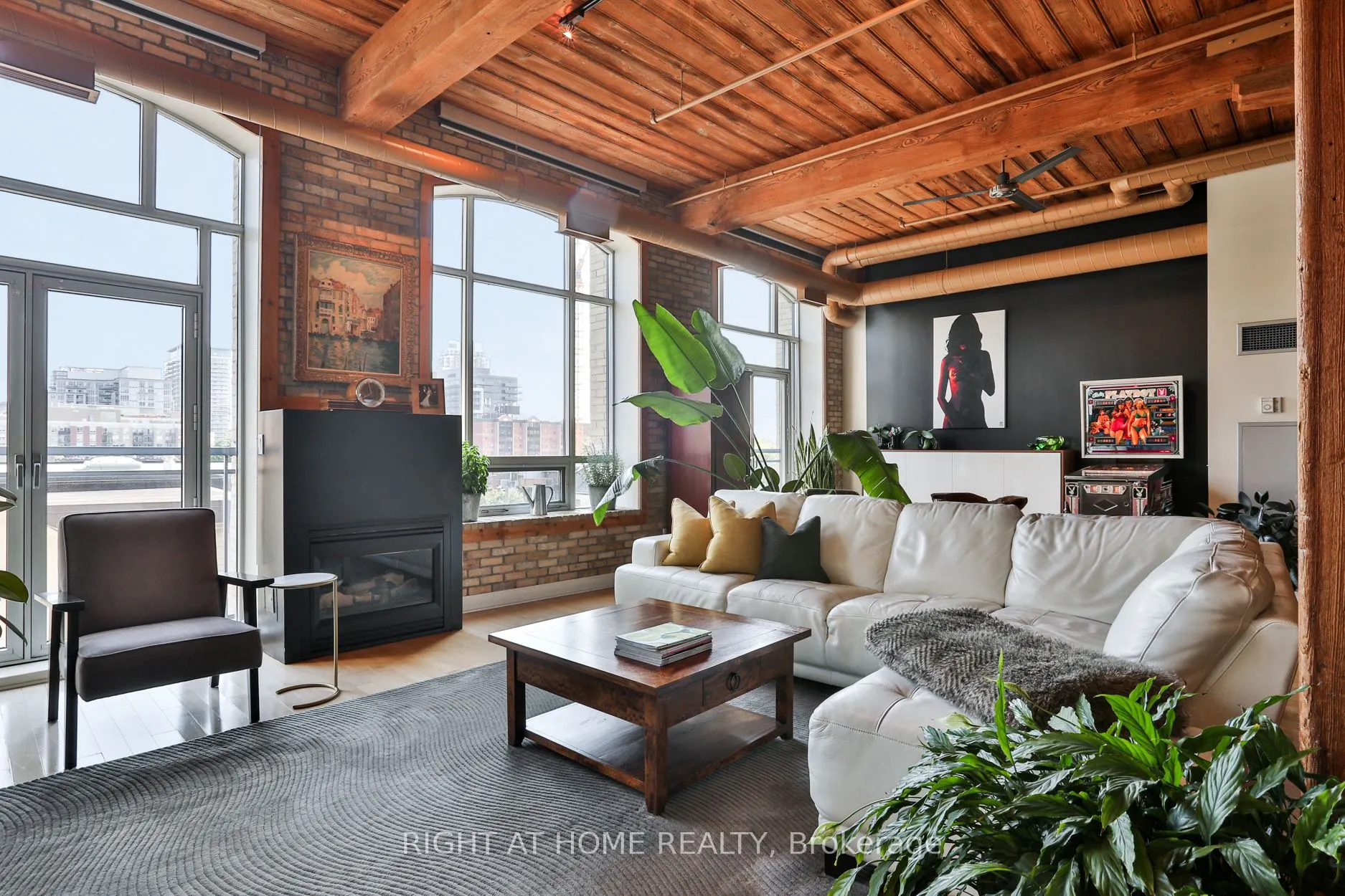 993 Queen Street W, #310