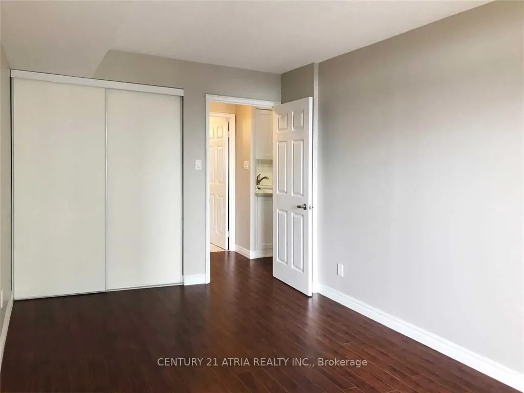 256 Doris Avenue, #1711