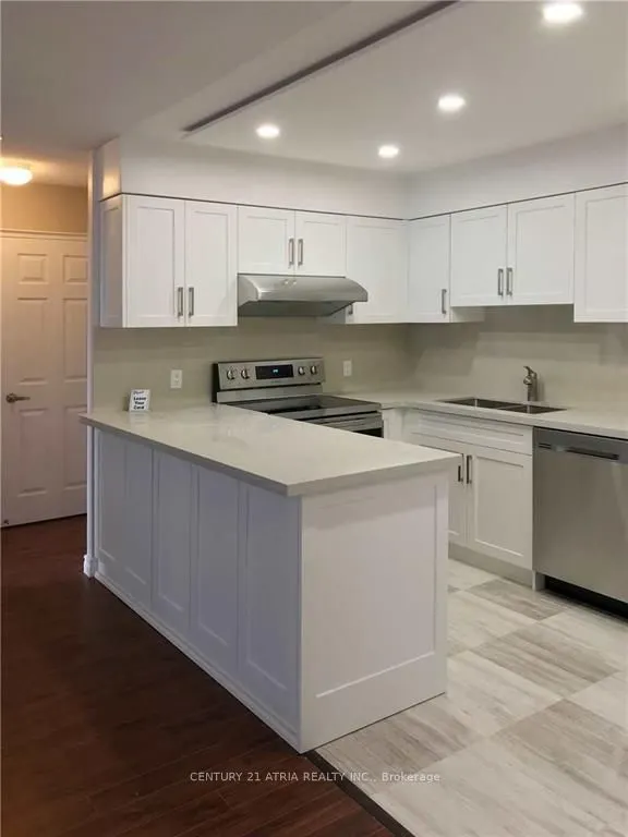 256 Doris Avenue, #1711