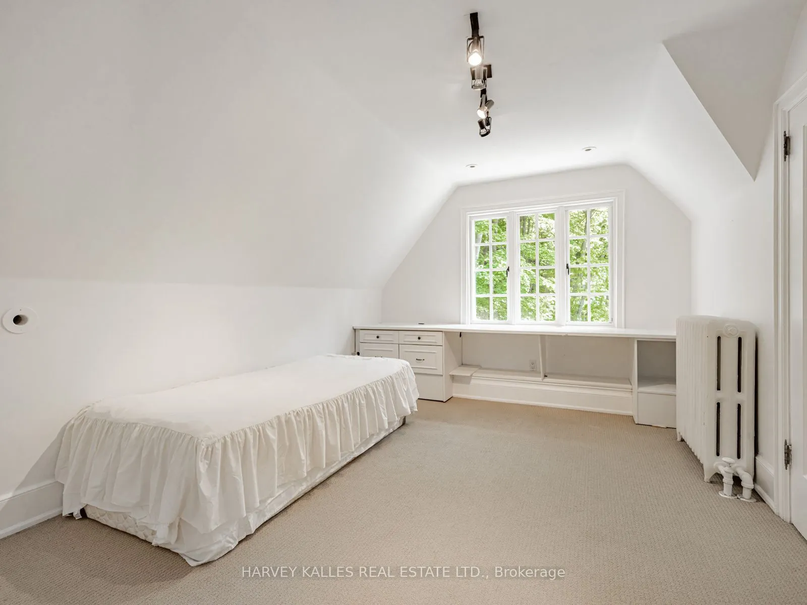 42 Brookfield Road