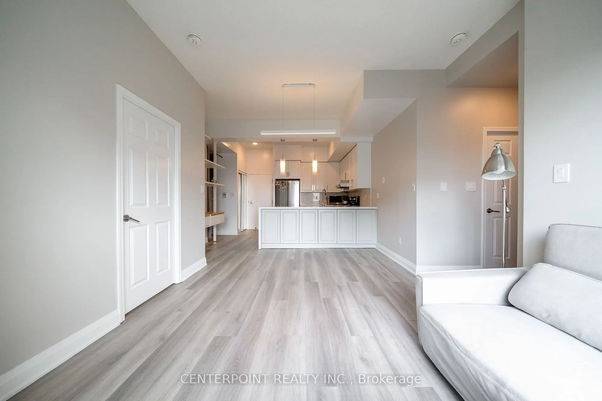 7 Lorraine Drive, #2506