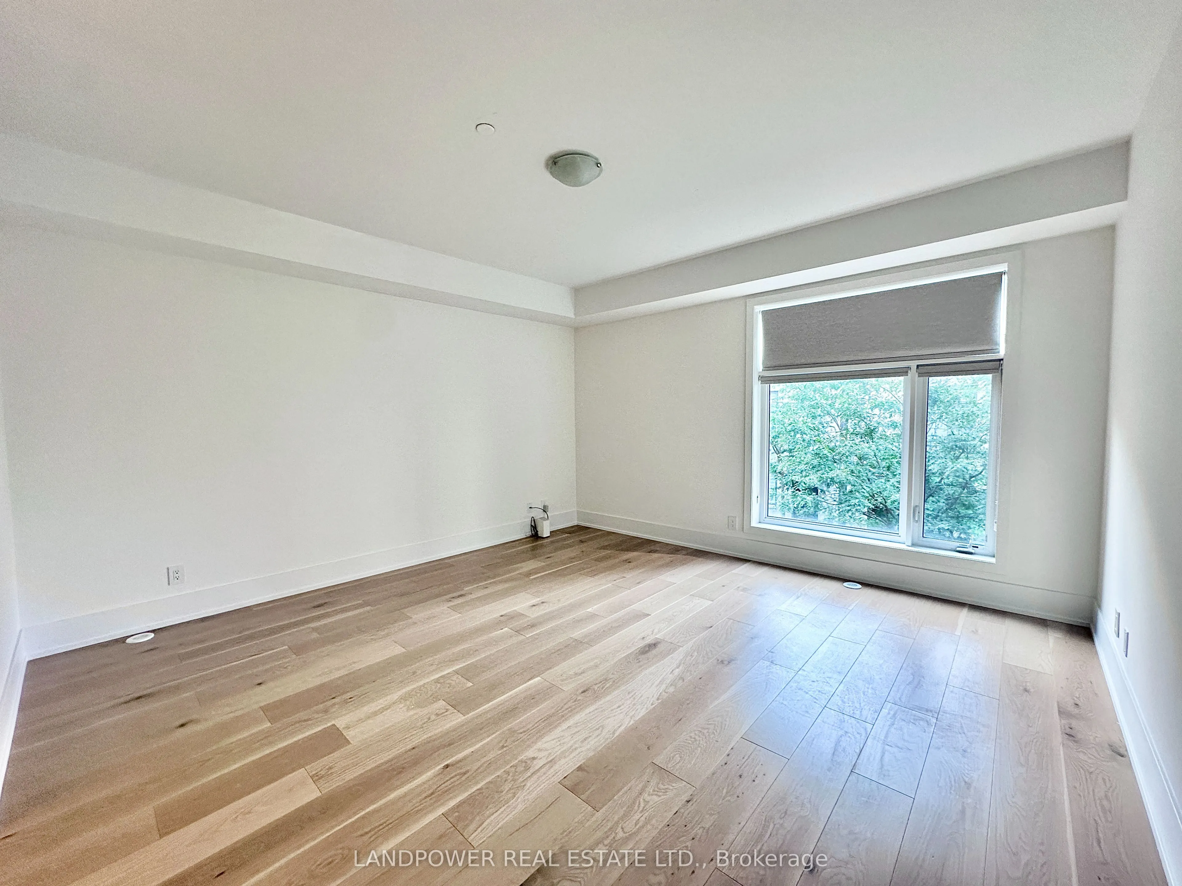 270 Davenport Road, #TH8