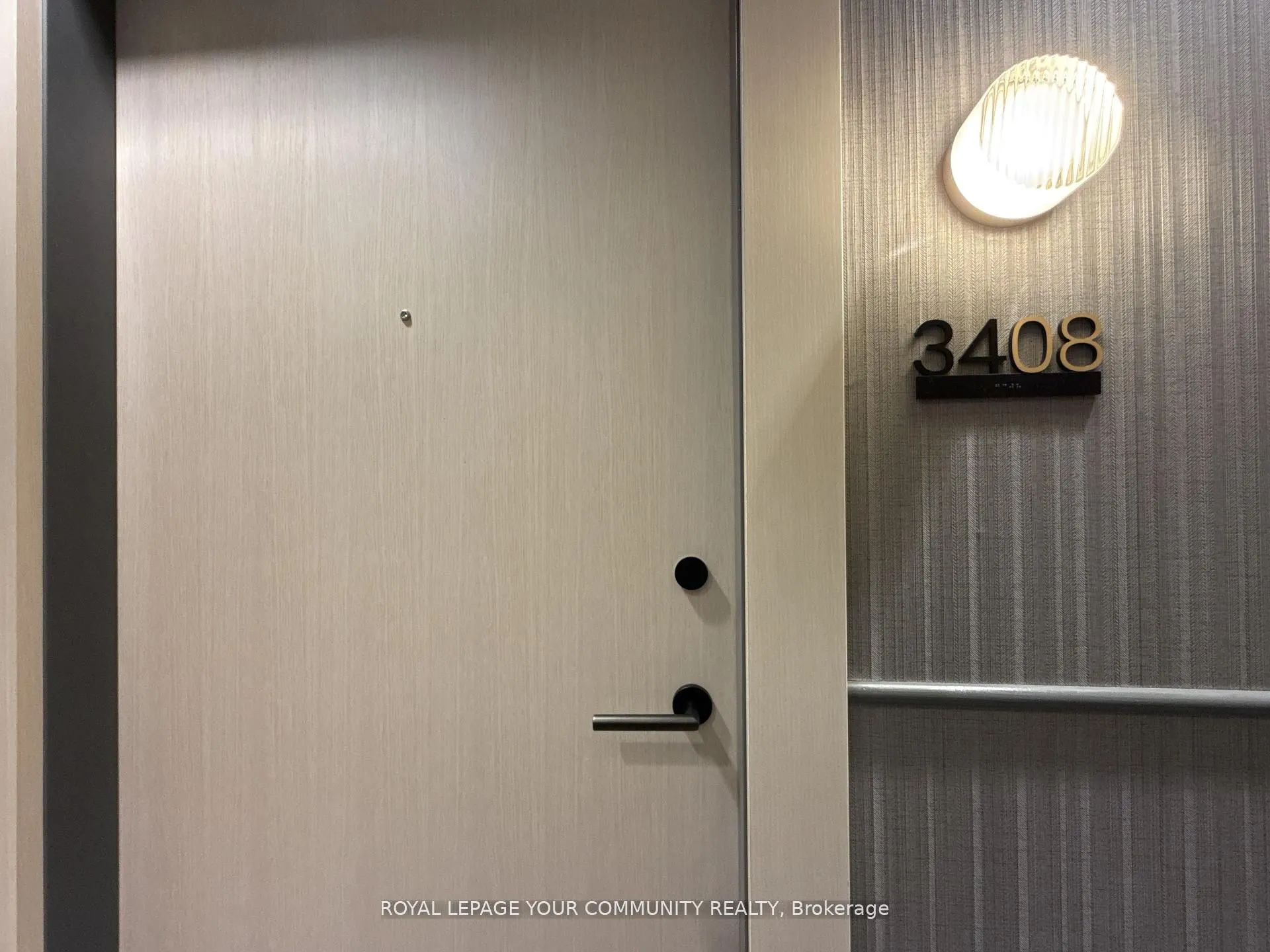 200 Redpath Avenue, #3408