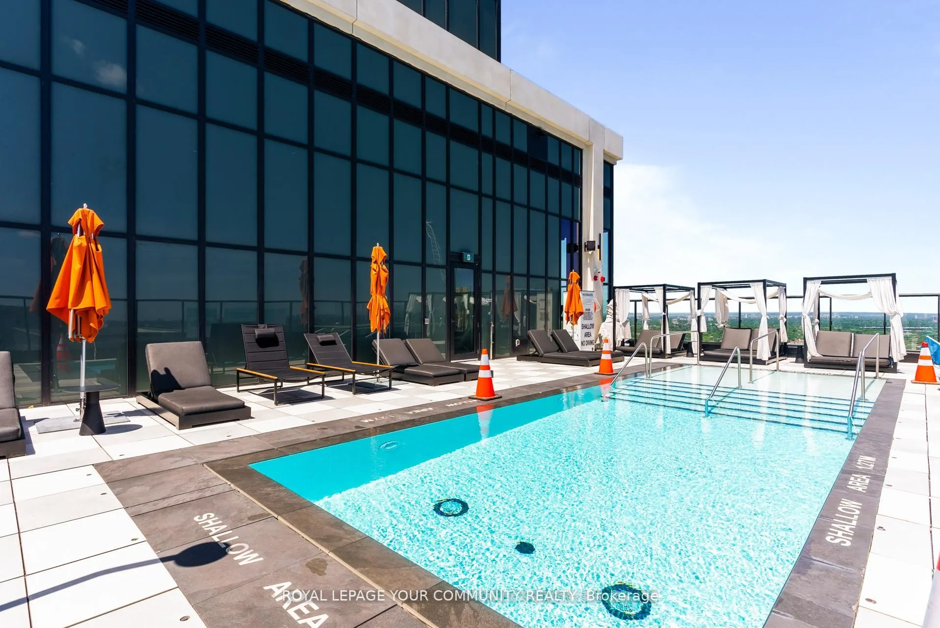 200 Redpath Avenue, #308