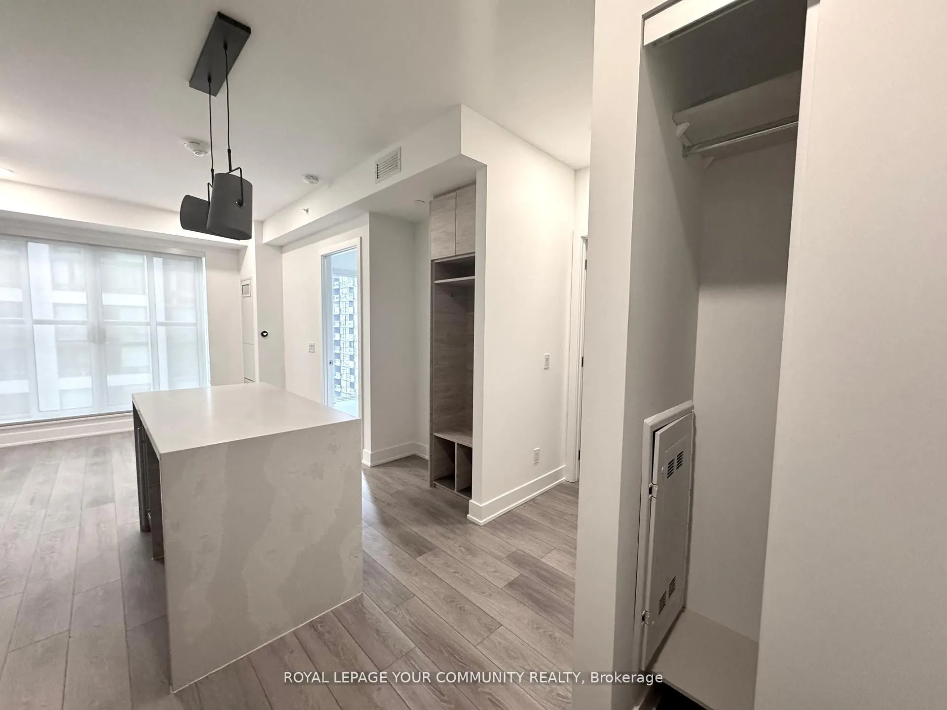 200 Redpath Avenue, #308
