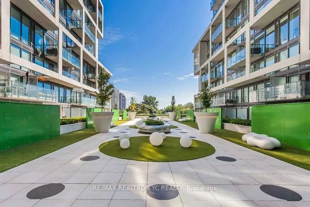 5 Soudan Avenue, #2910