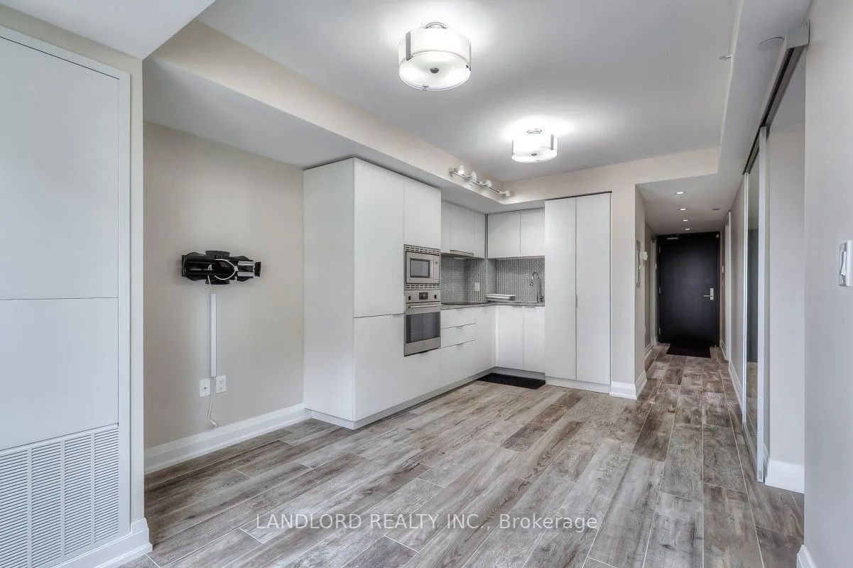955 Bay Street, #1714