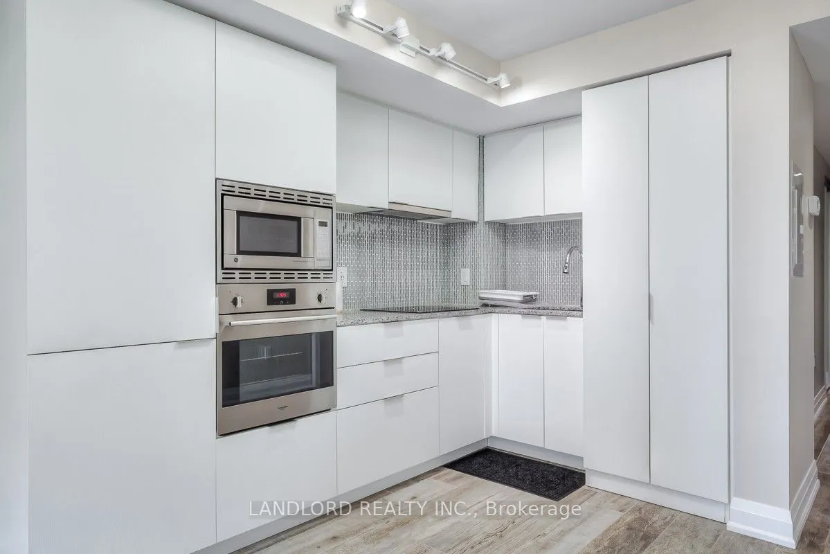 955 Bay Street, #1714