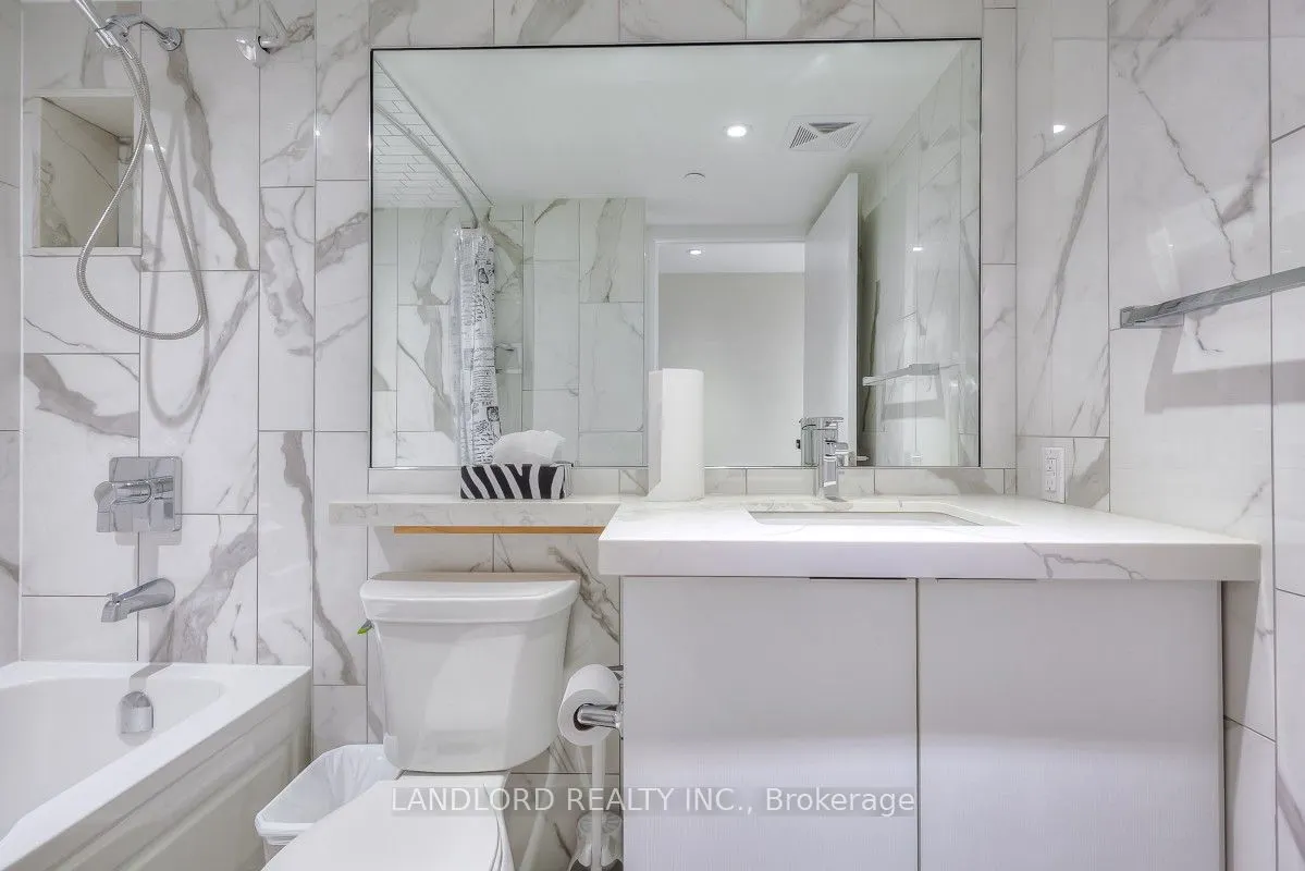955 Bay Street, #1714