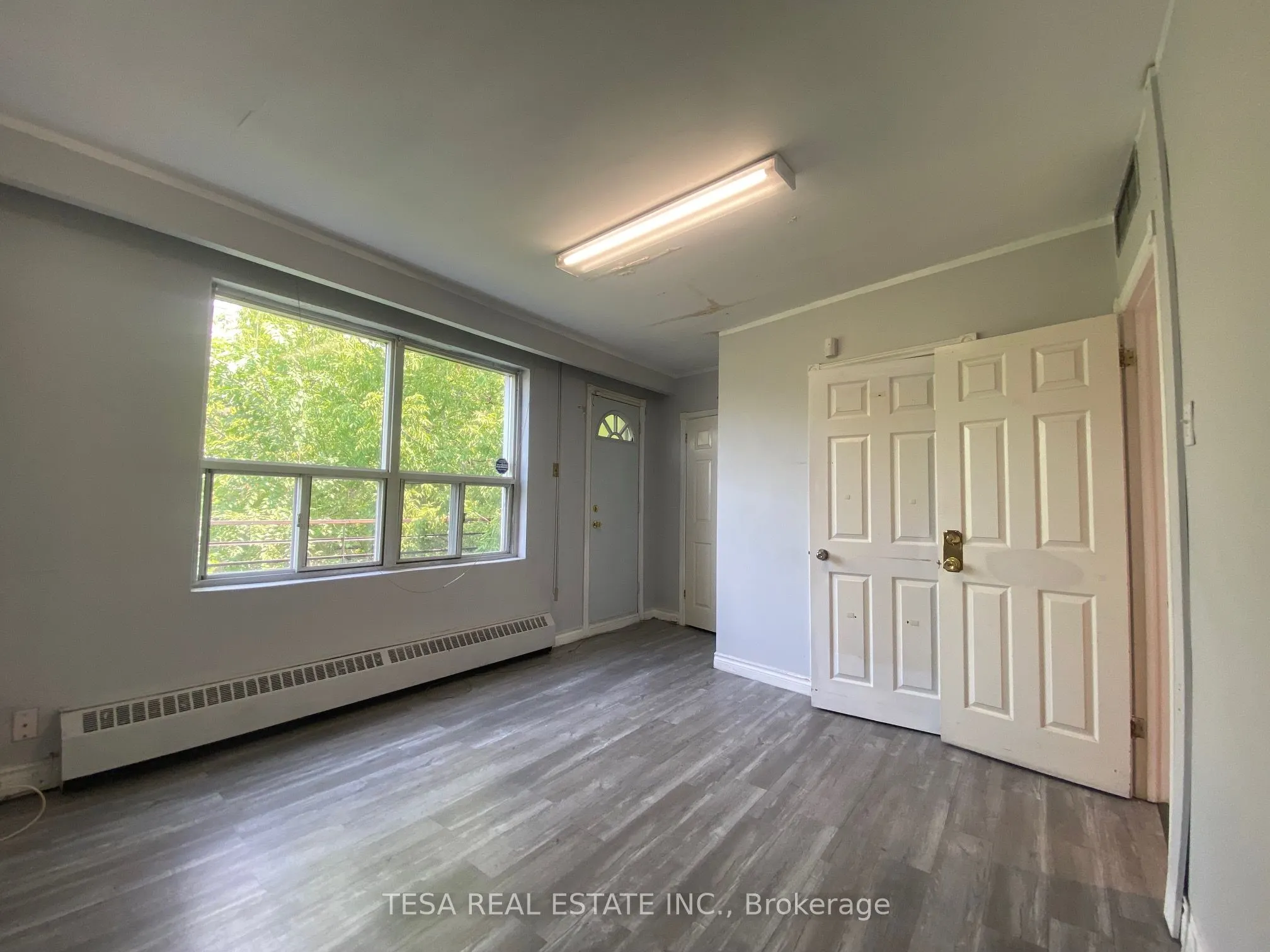 566 Sheppard Avenue W