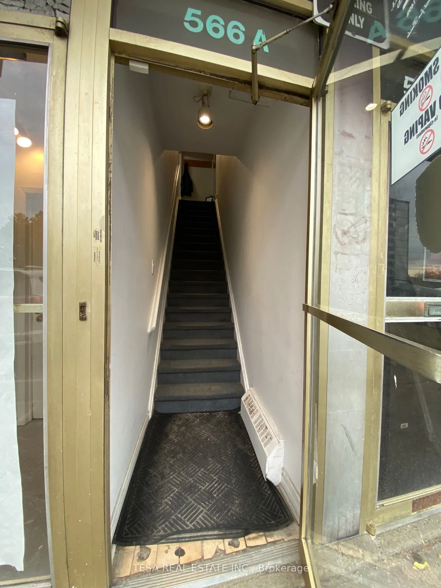 566 Sheppard Avenue W