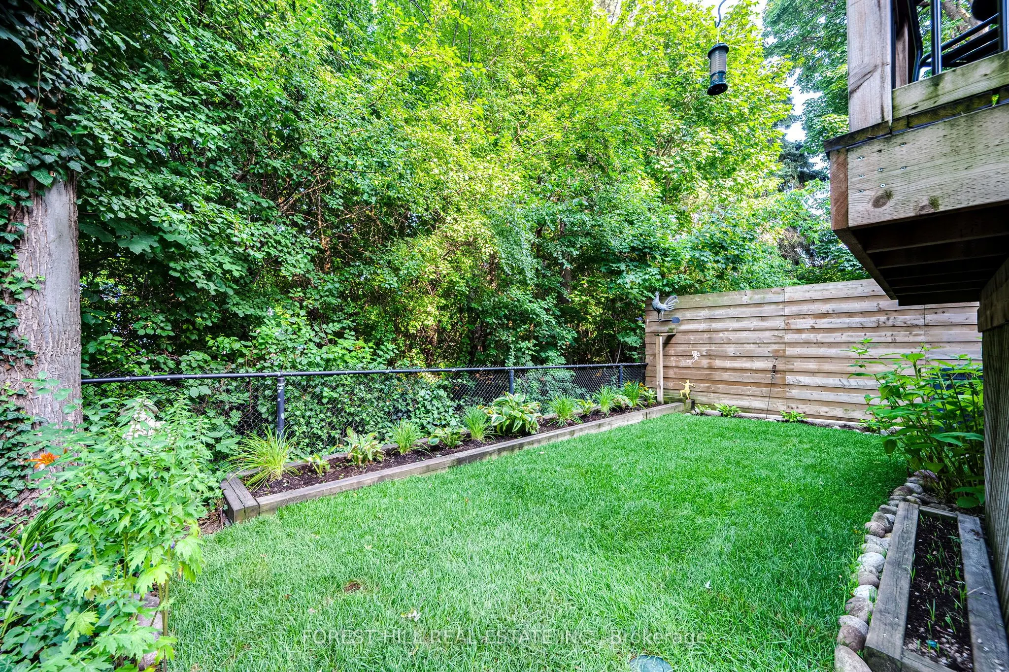 225 Hidden Trail