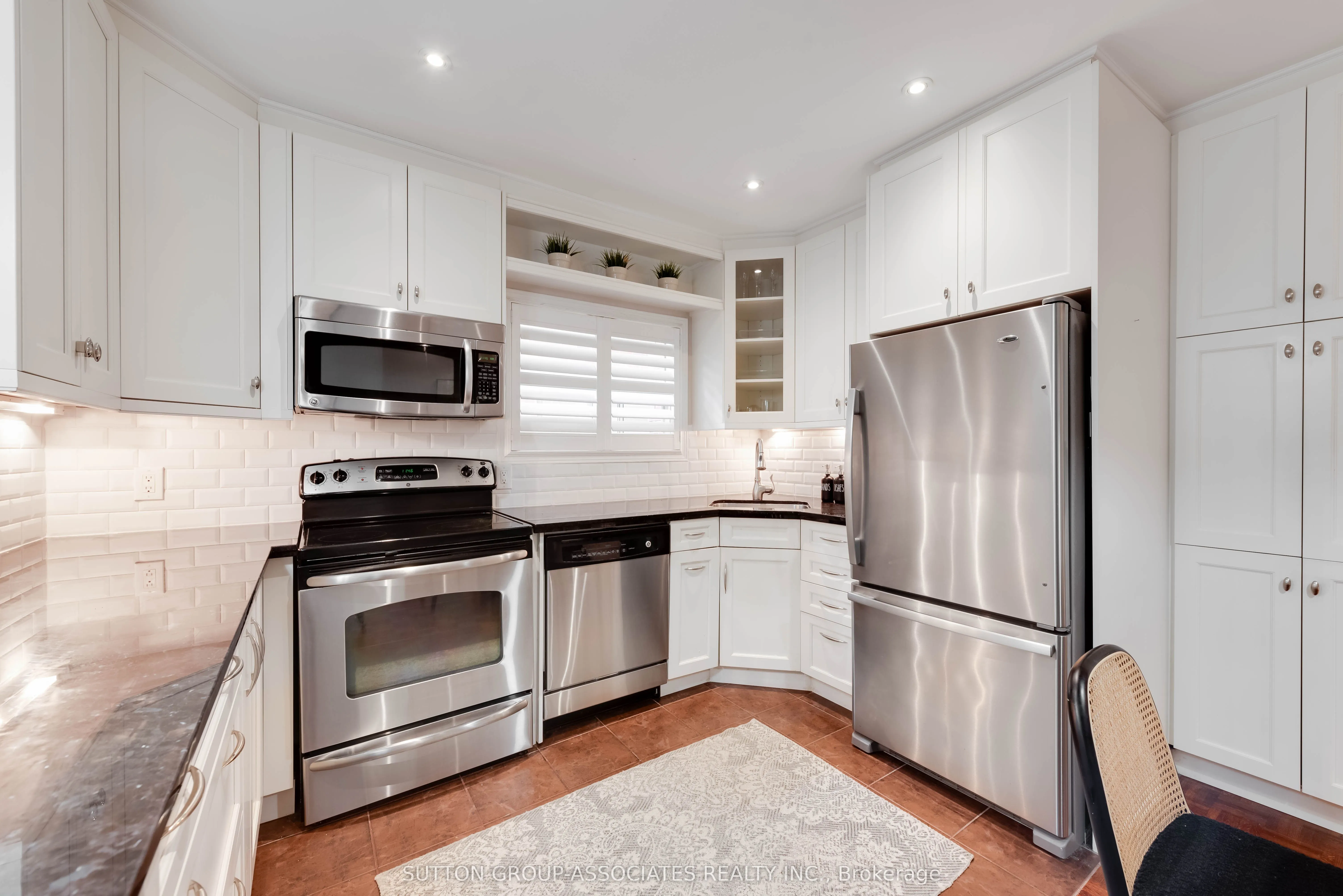 27A Claxton Boulevard, #27A