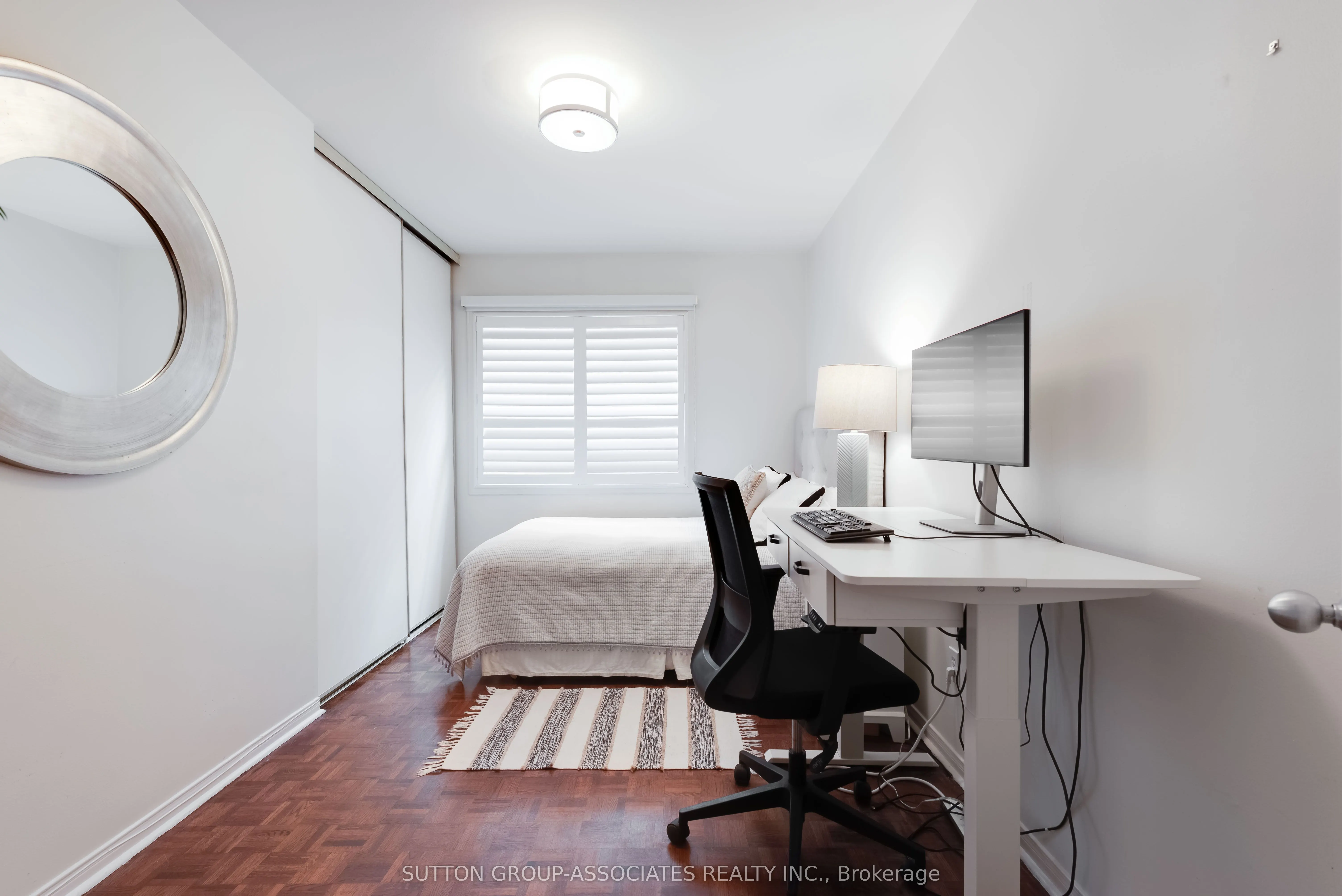 27A Claxton Boulevard, #27A