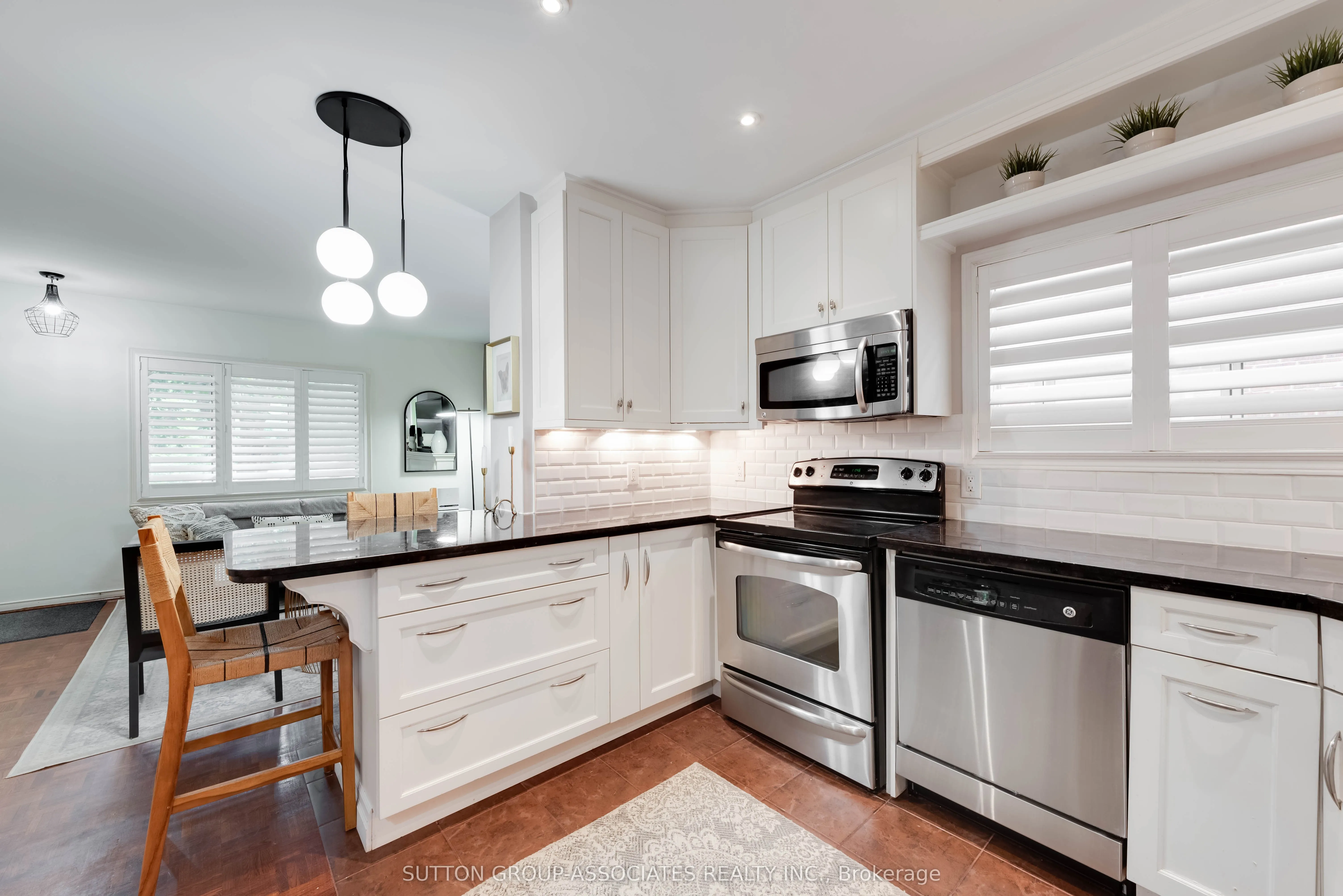 27A Claxton Boulevard, #27A