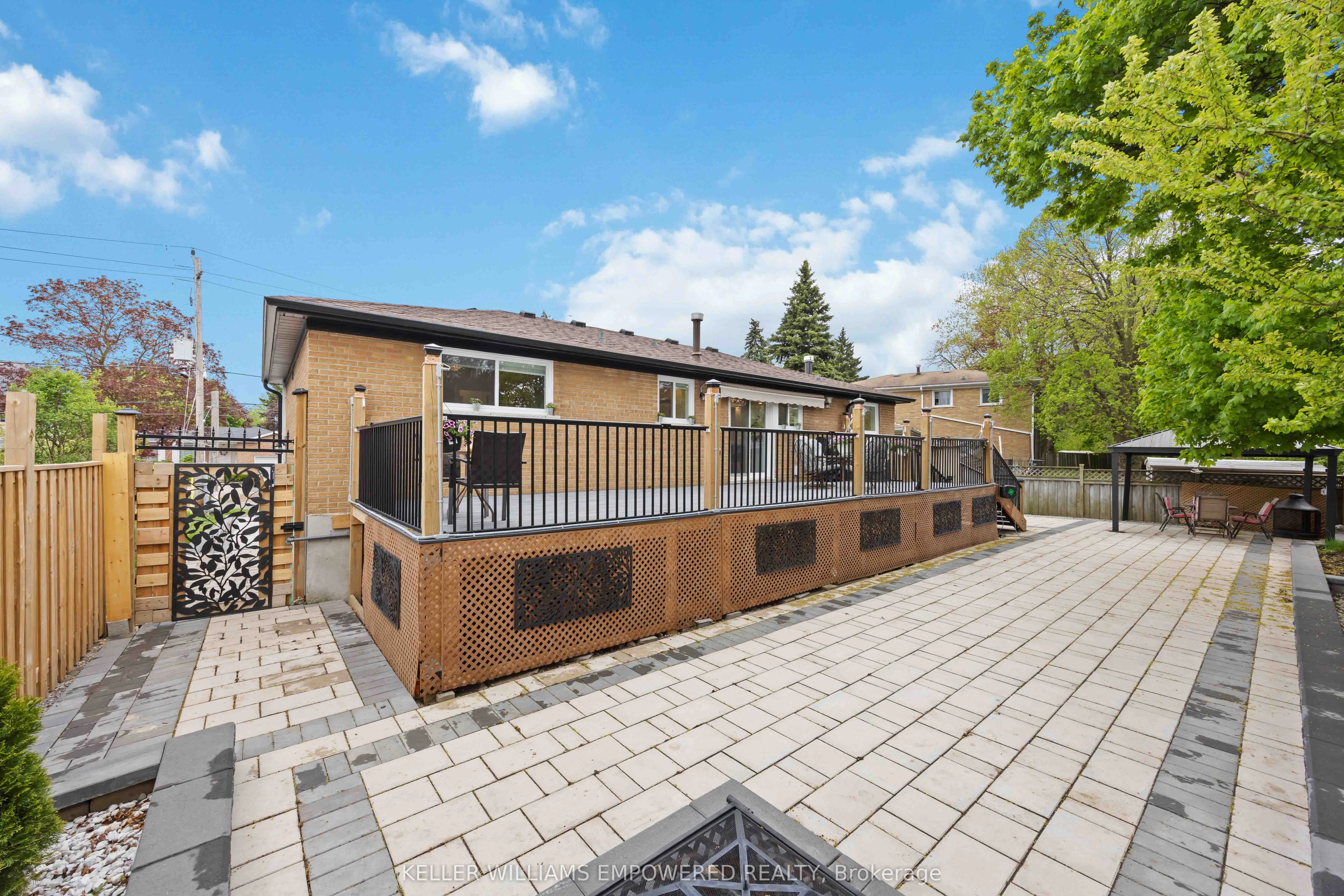 112 Kingslake Road