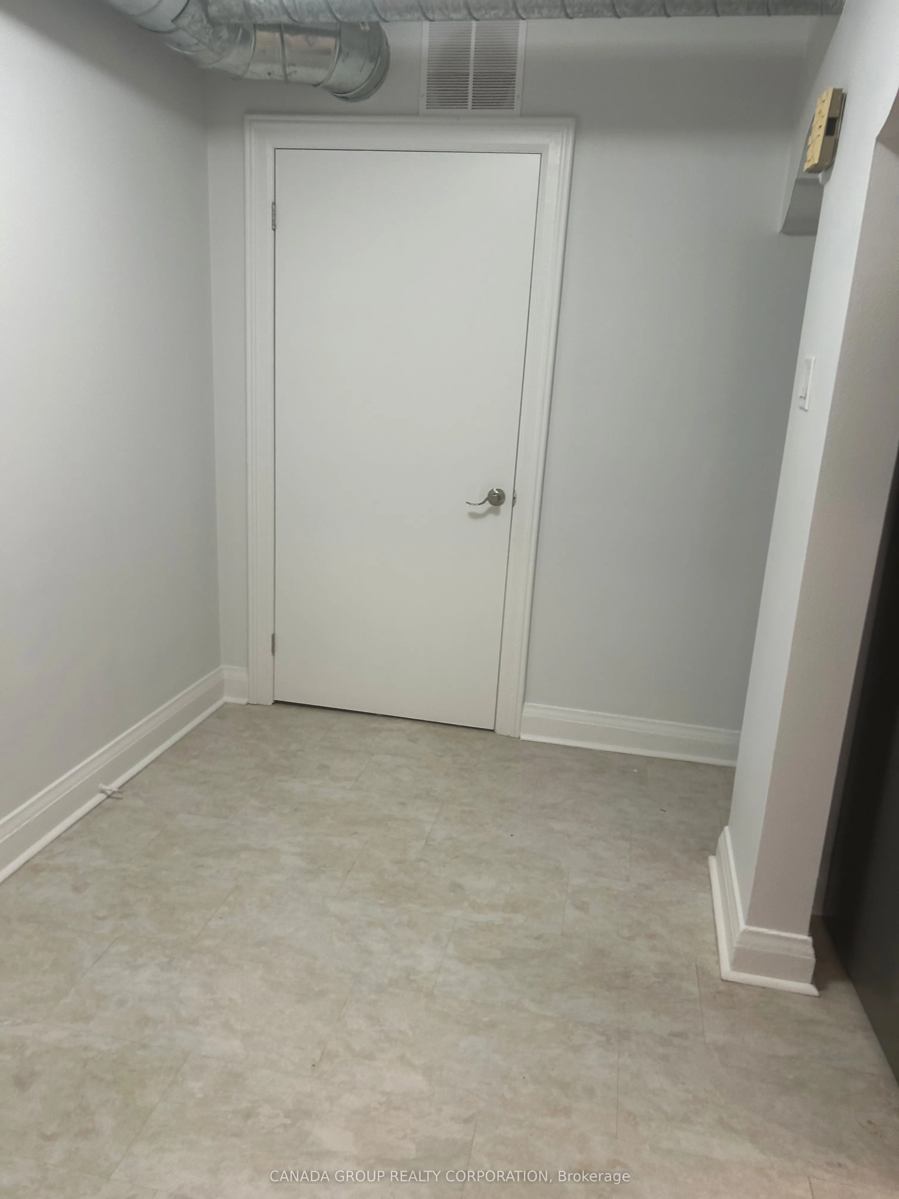 18 Delaware Avenue, ##5-Main Flr