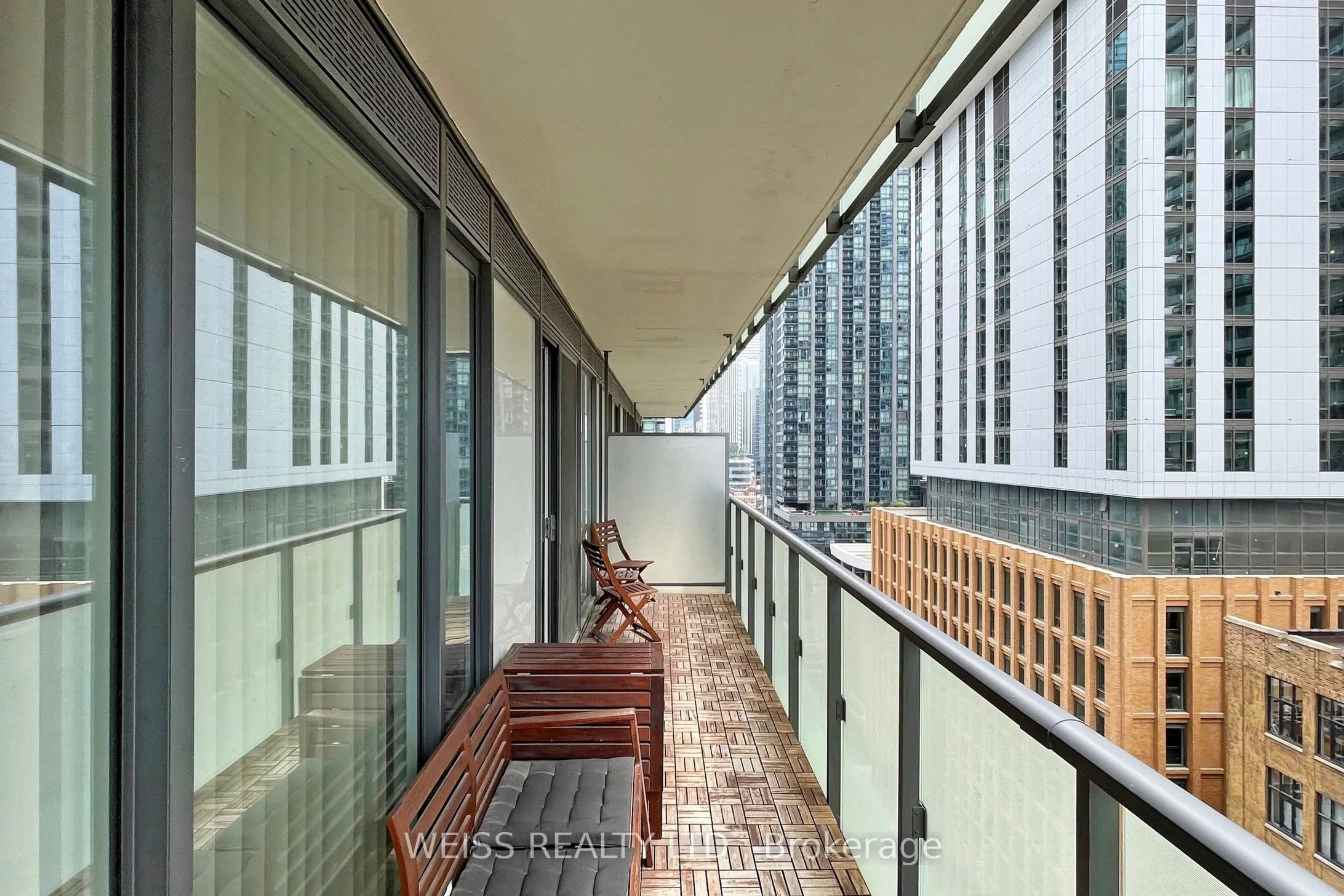 101 Peter Street W, #1408