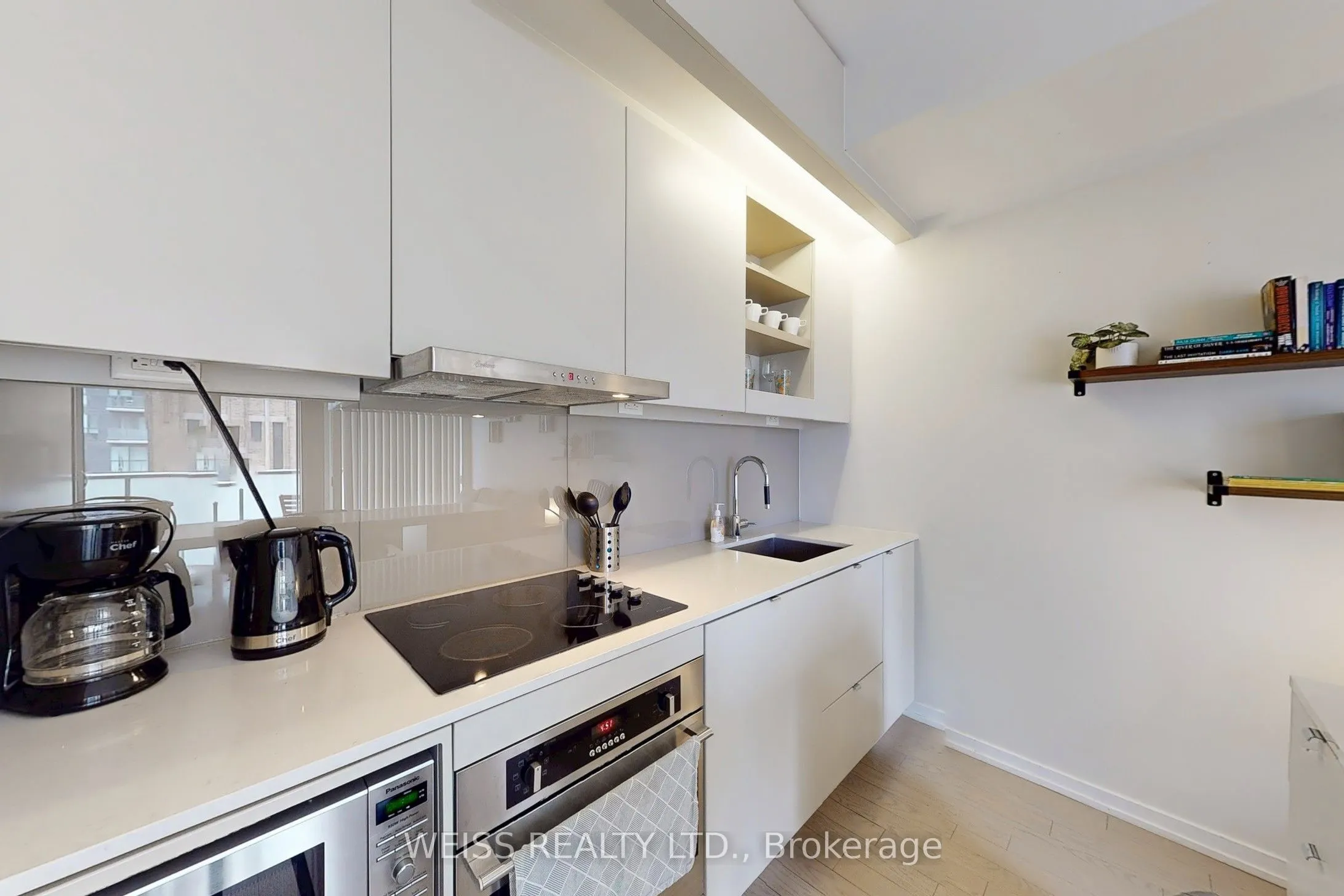 101 Peter Street W, #1408