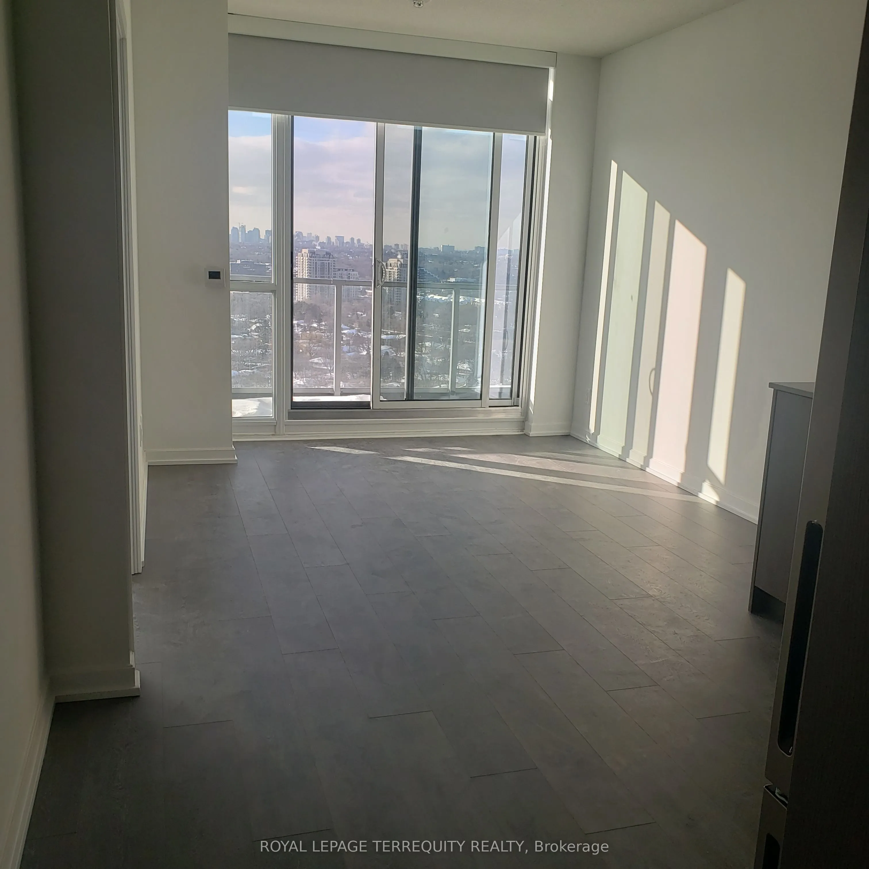 36 Forest Manor Road, #1306