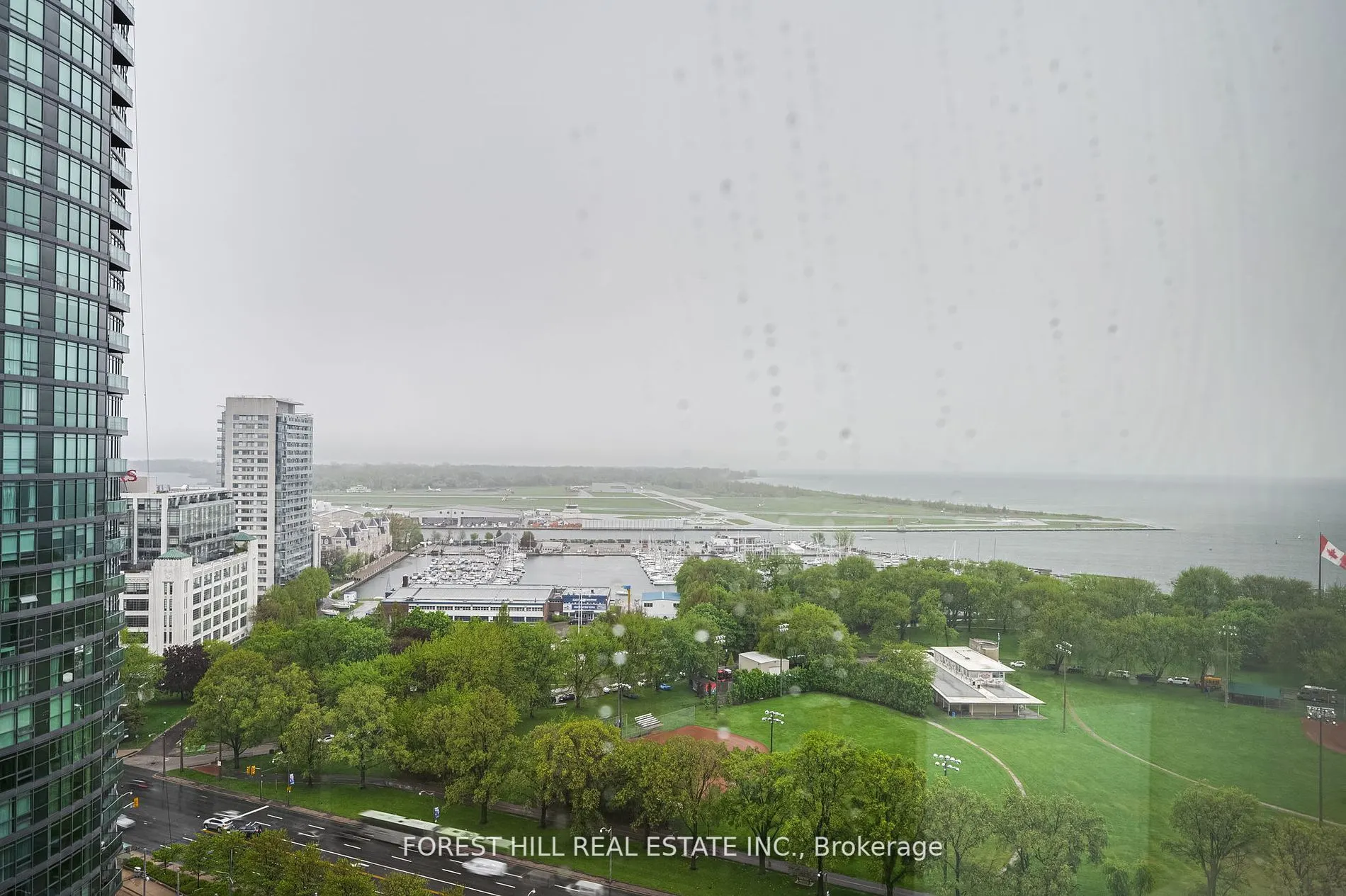 219 Fort York Boulevard, #2107